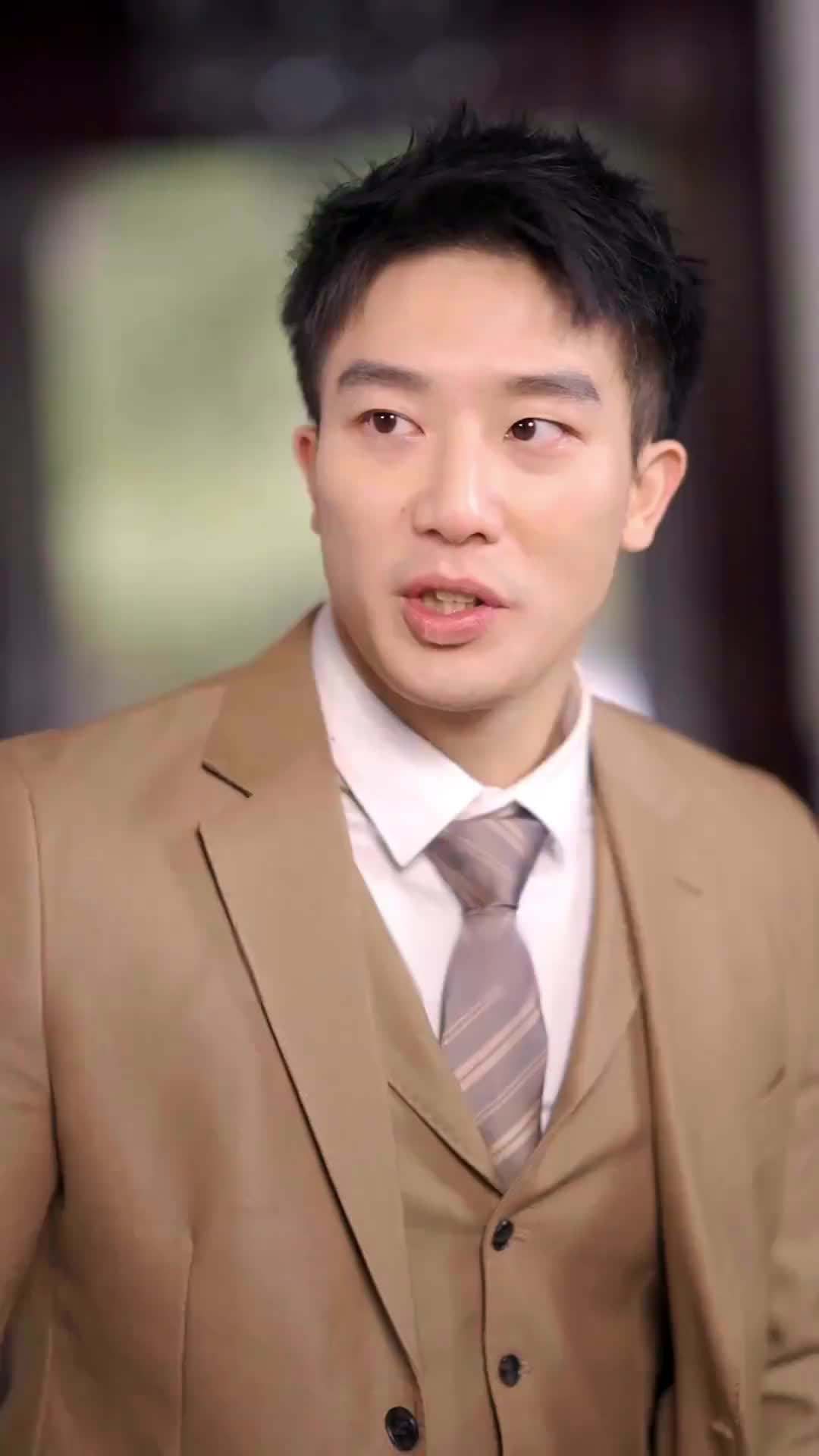에피소드 15 - 쓰레기 남친을 버린 후, 세 시스콤 오빠를 찾았다