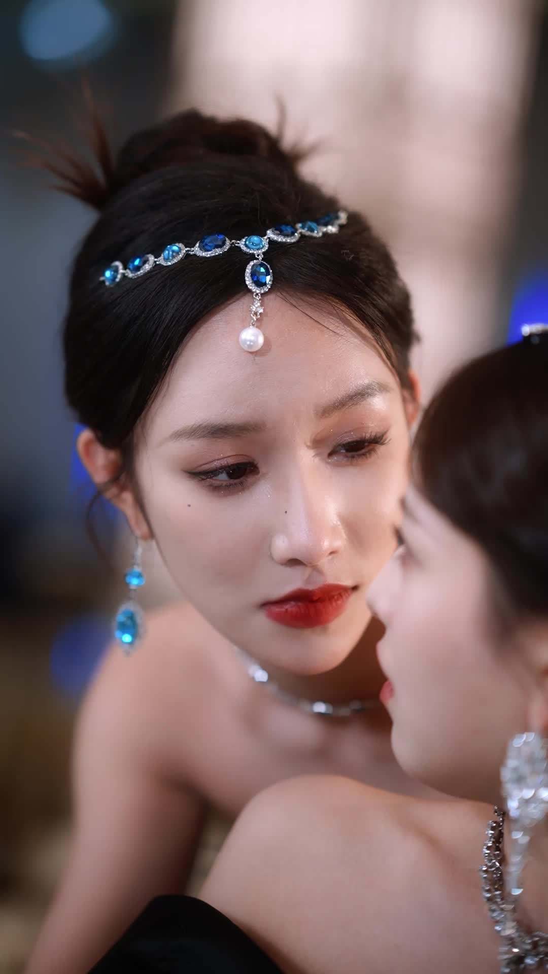 에피소드 8 - 별난 결혼식