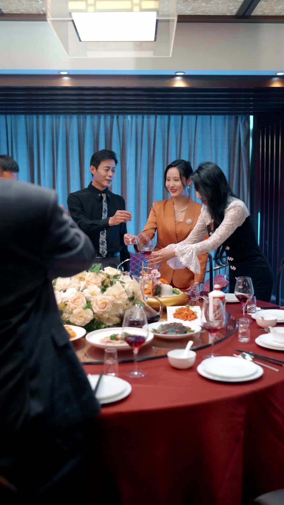 Episode 36 - In Love With My Classmate's Mom