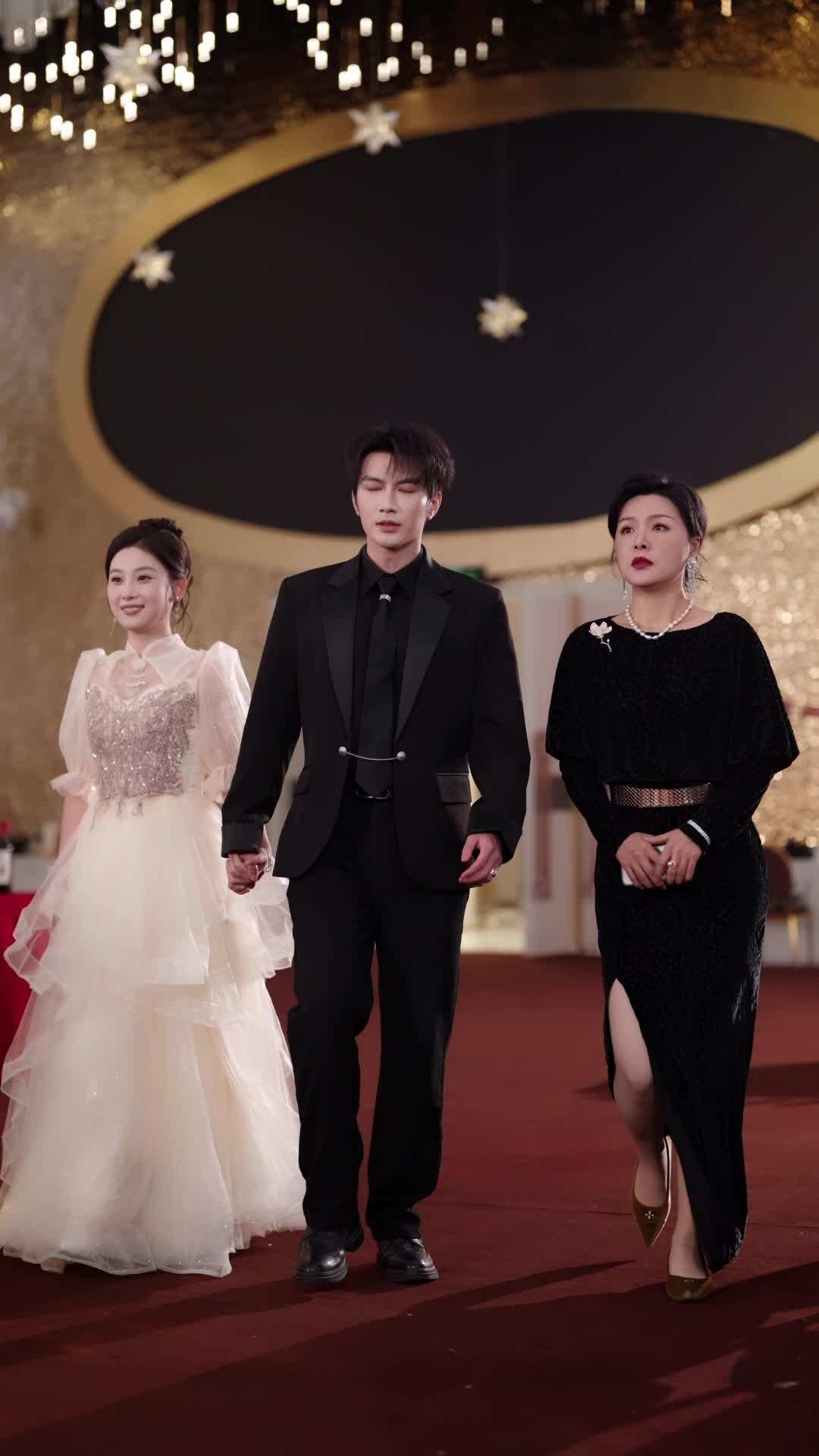 ตอน32-ภาพยนตร์ รักหลอกๆ กับทายาทพันล้าน เต็มเรื่อง