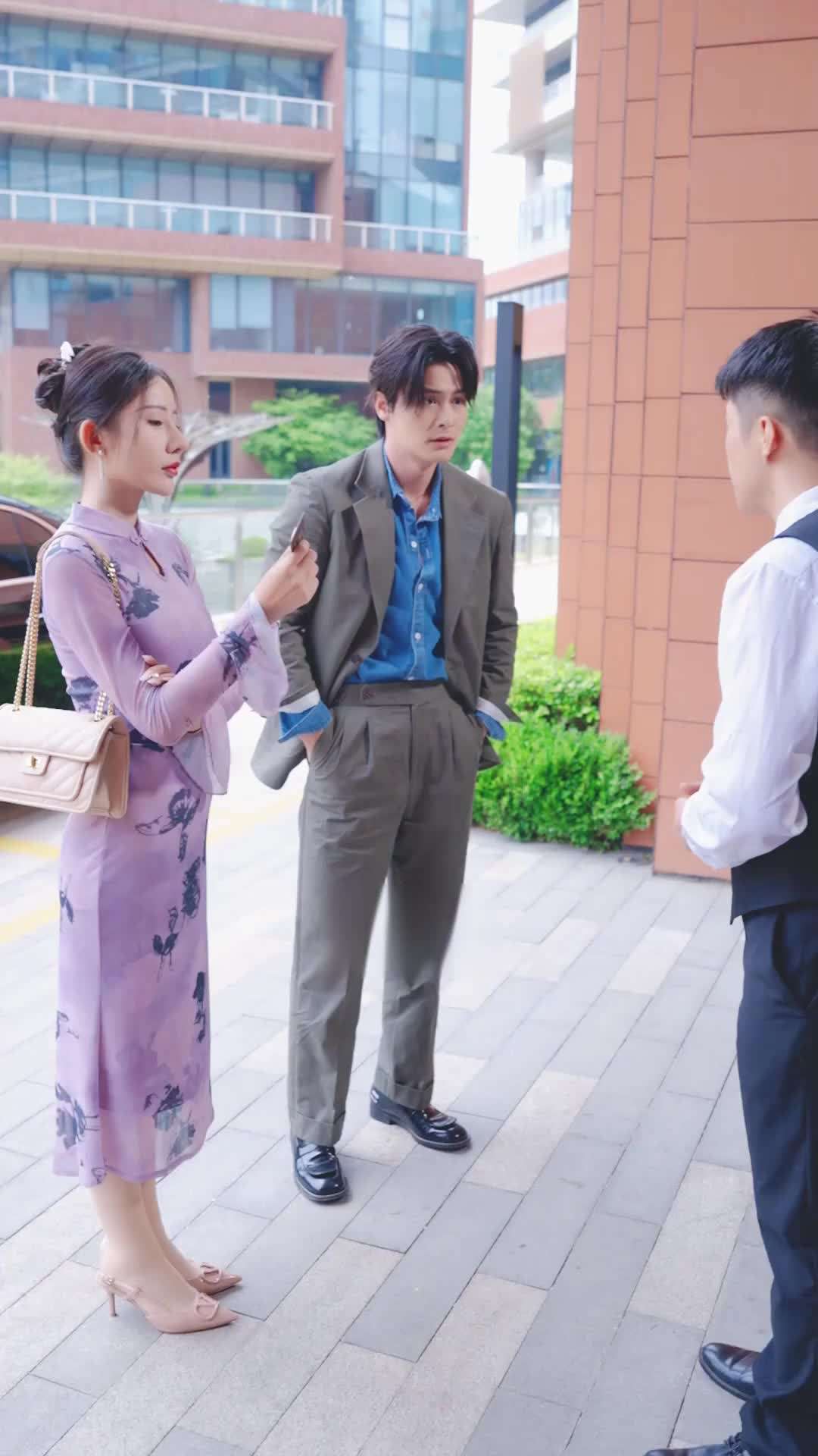 ตอน43-ภาพยนตร์ ทายาทสองหน้ากับคุณป้าสี่ท่านสุดแกร่ง เต็มเรื่อง