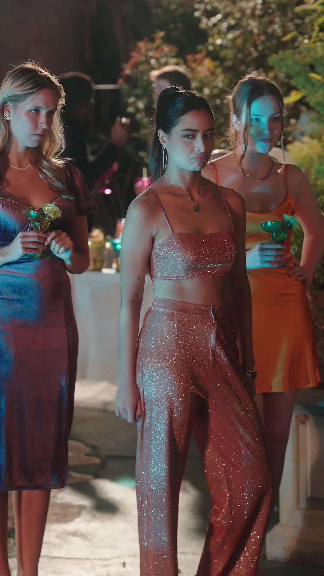 Episode 23 - True Heiress vs. Fake Queen Bee