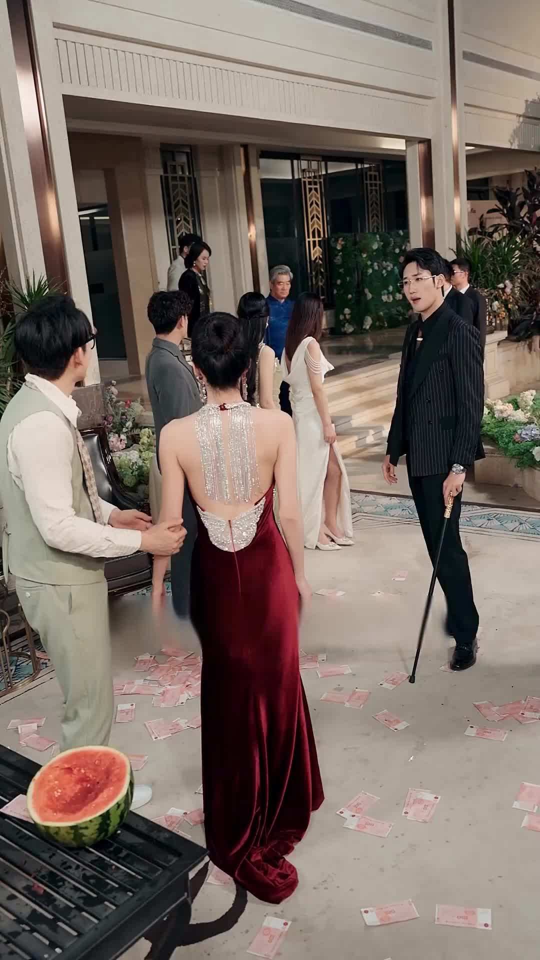 Episode 9 - The Return of the Beggar: Starting from Being Picked Up by a Beauty