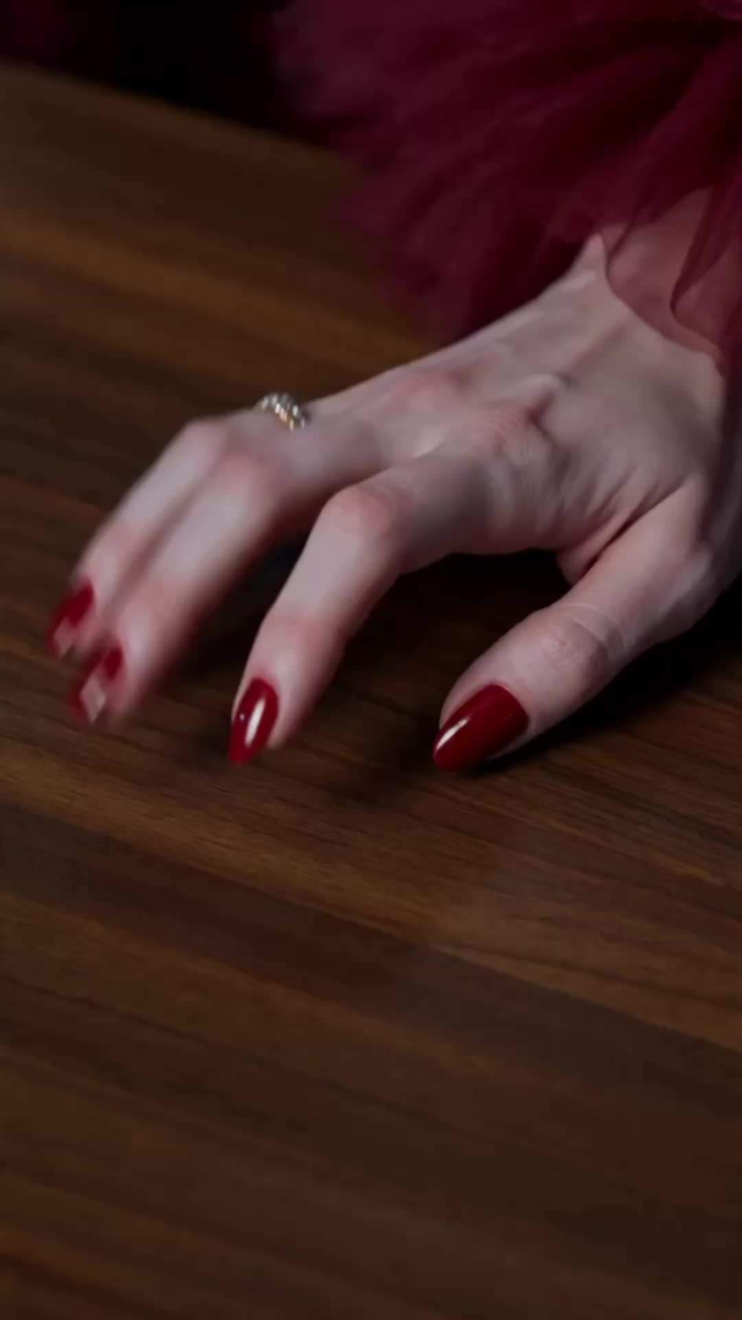 Episode 13 - After Divorce, Four Vampire Kings Chasing Me