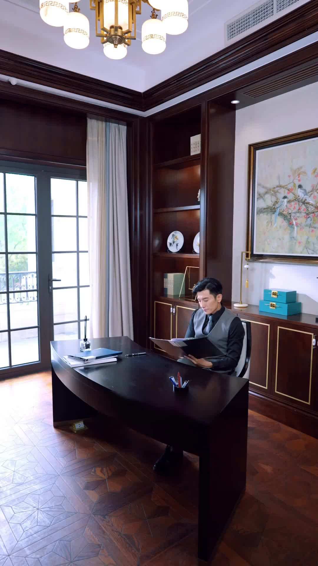 Episode 43 - Lost Heiress: The CEO's Beloved Secretaire