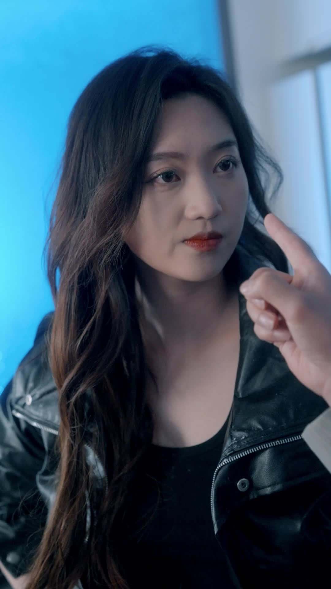 Episode 5 - Don't Mess with My Sister