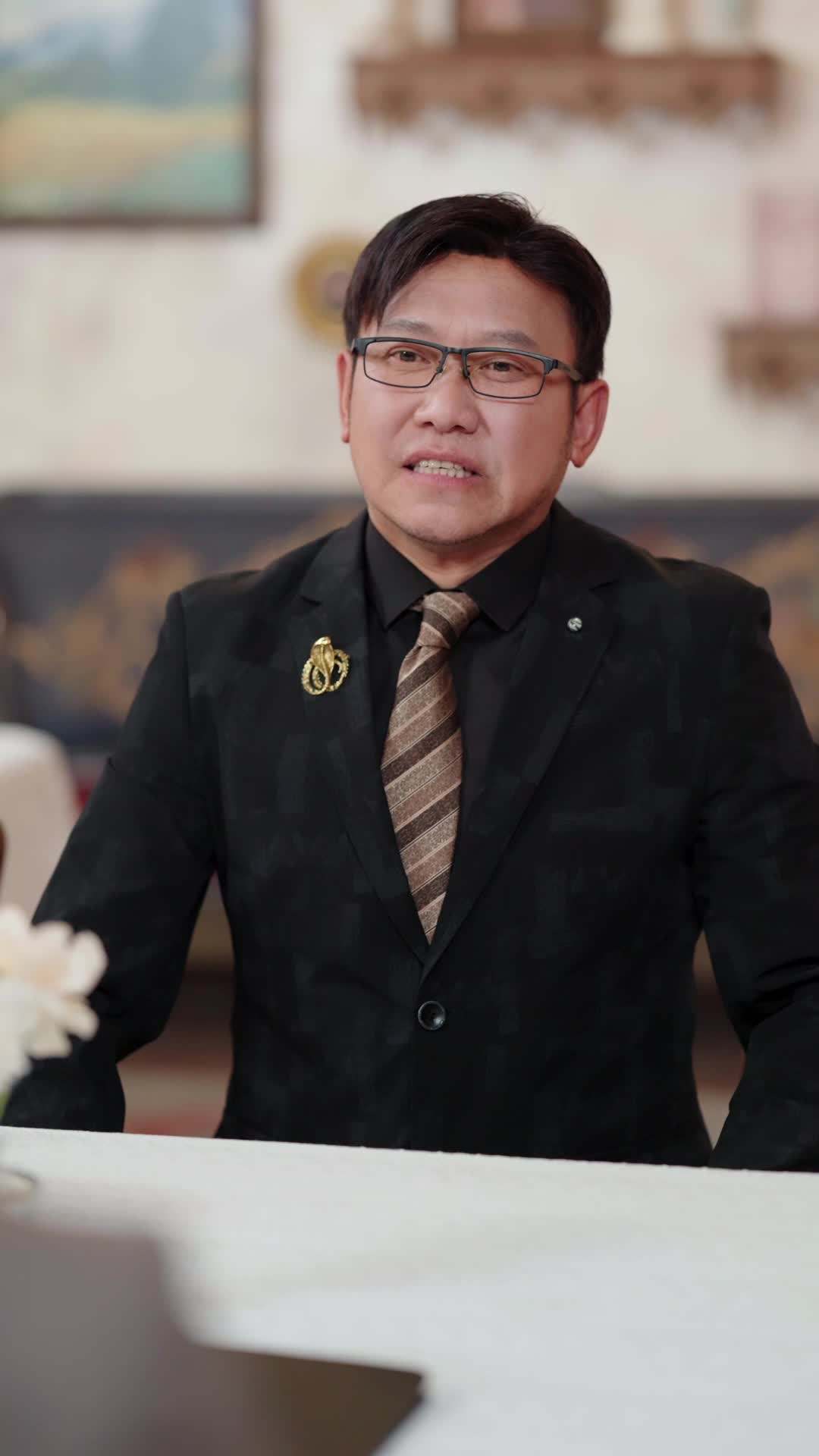 エピソード63 - 18年越しの再会、 いきなり夫婦