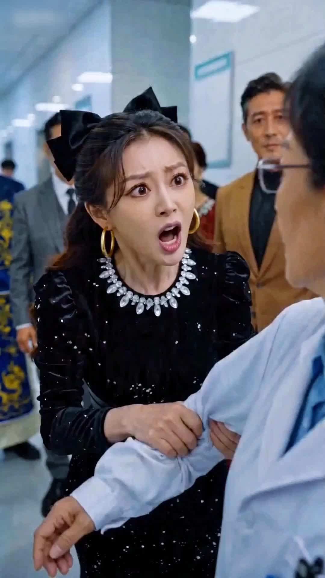 Episode 13 - Fake Heiress? I'm the True Boss