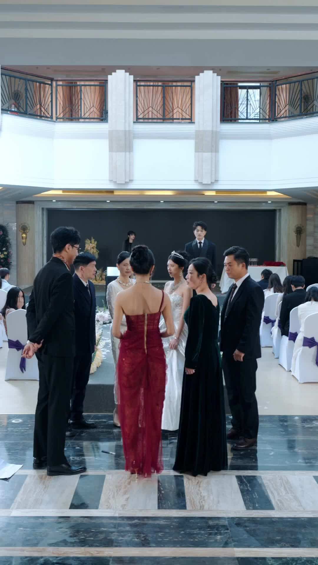エピソード12 - 流産と不倫 ~医師の復讐が始まる結婚式~