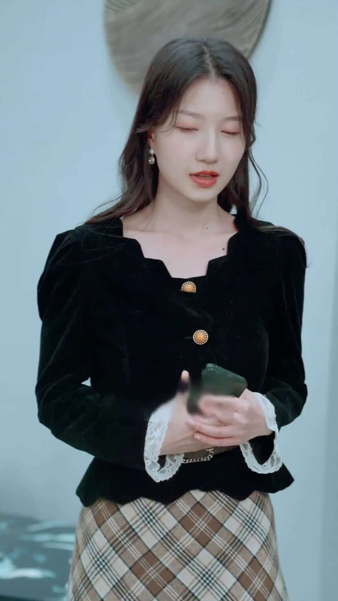 Episode 22 - Seduce My Ex's CEO Uncle After Rebirth