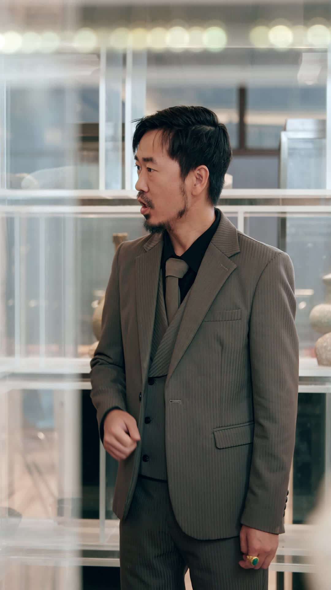 Episode 16 - Ratu yang Melihat Semua Kebohongan