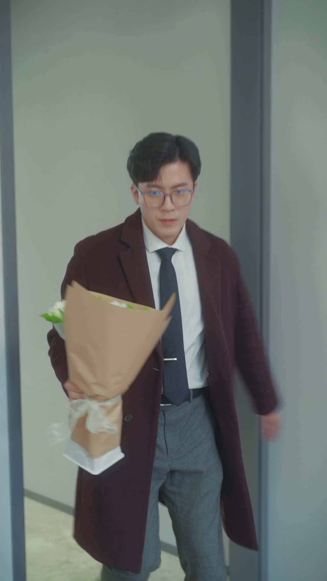 Episode 50 - My CEO Dad Chasing My Mom Back