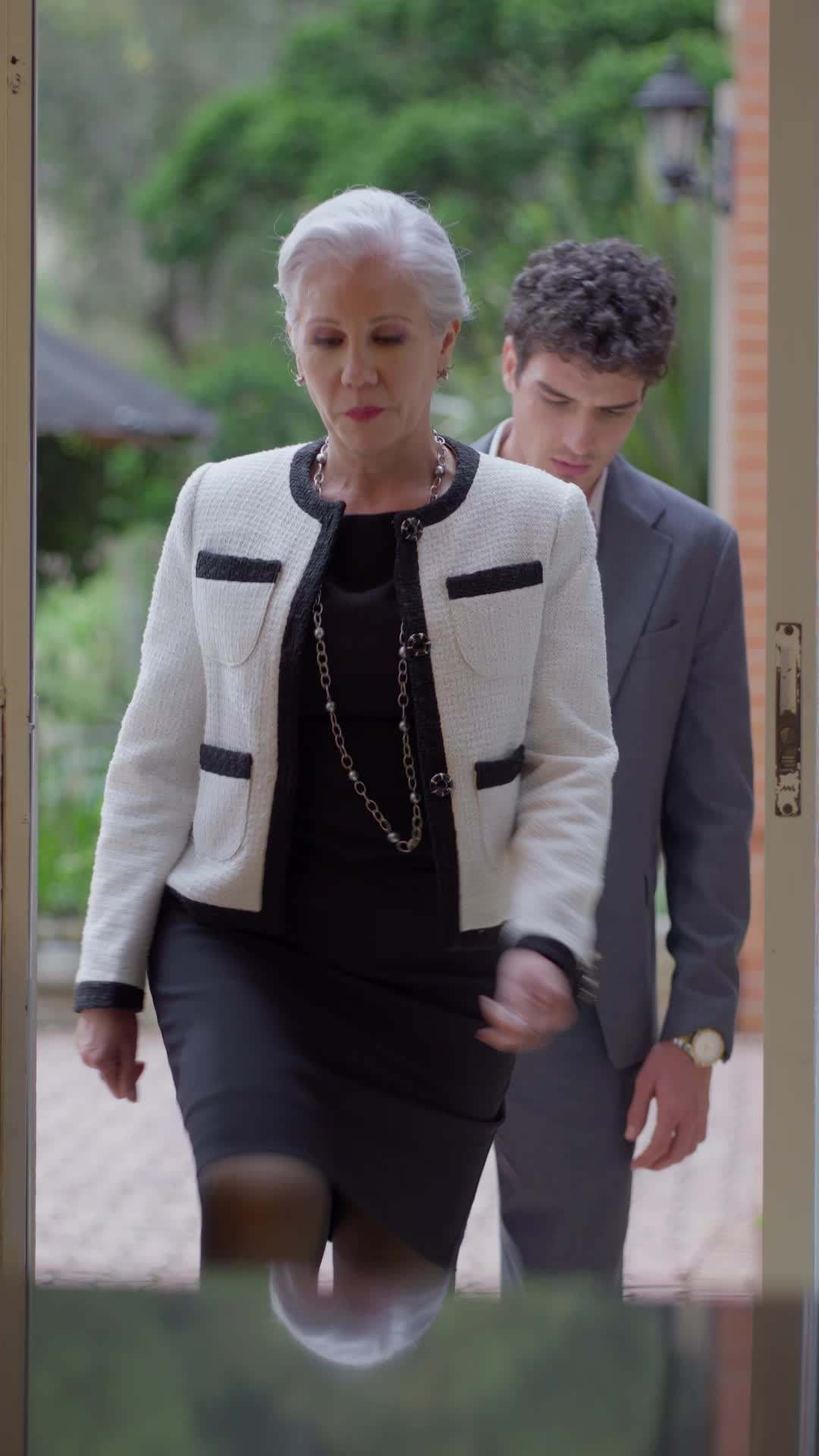 Episodio 9 - La doble vida de una heredera multimillonaria
