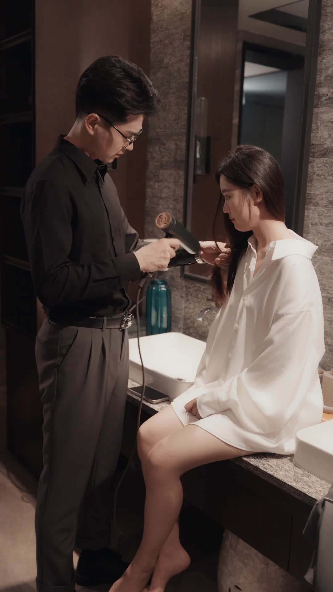 Episode 5 - Spoiled by the CEO During Pregnancy
