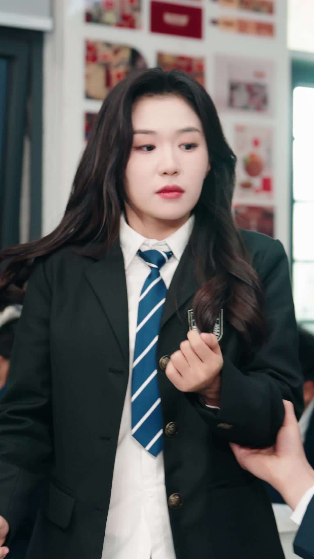 Episode 27 - True Heiress Takes High School