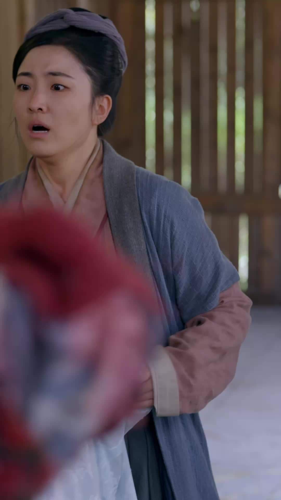 Episode 19 - The Serpent Lord Wraps Her Close
