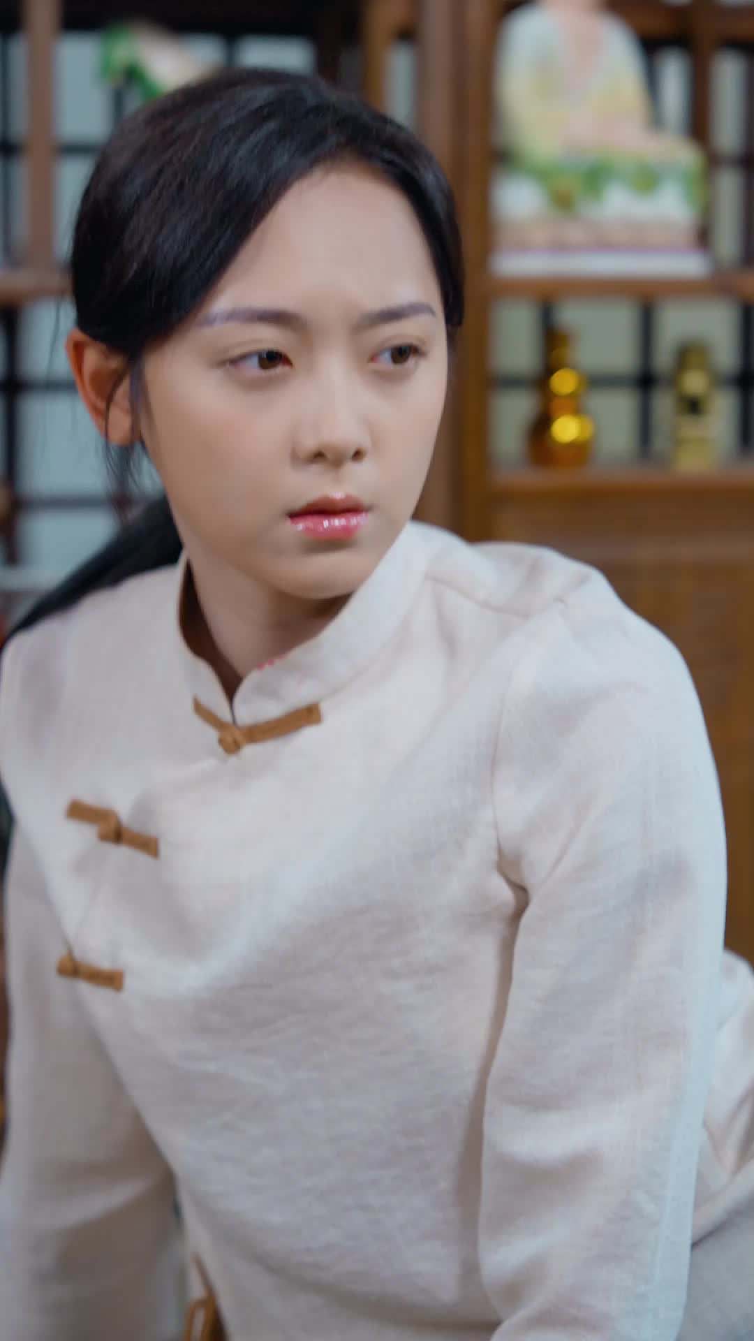 Episode 2 - Rise of the Heiress with X-Ray Vision