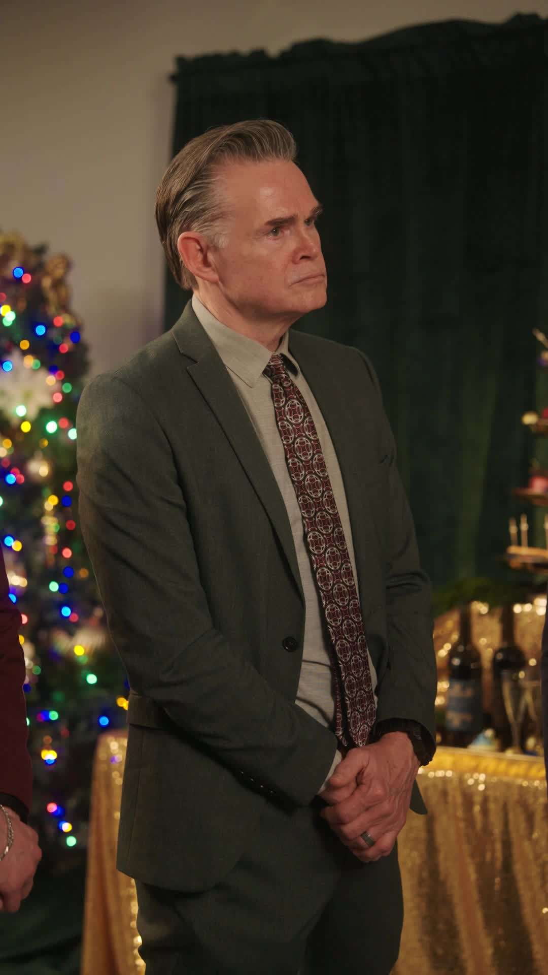 Episode 68 - Money, Guns, and a Merry Christmas