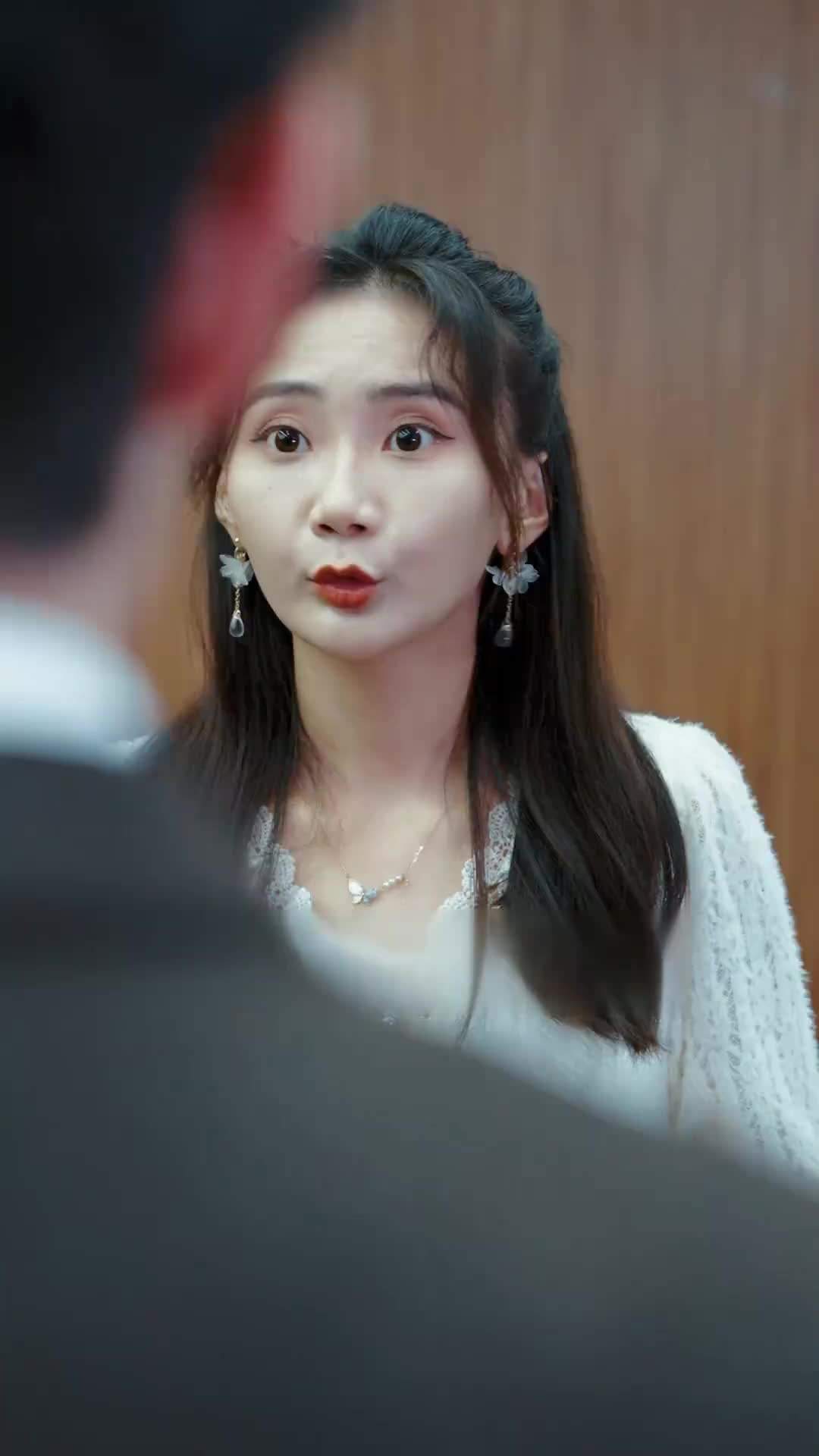 Episode 15 - CEO, Those Twins Look Just Like you