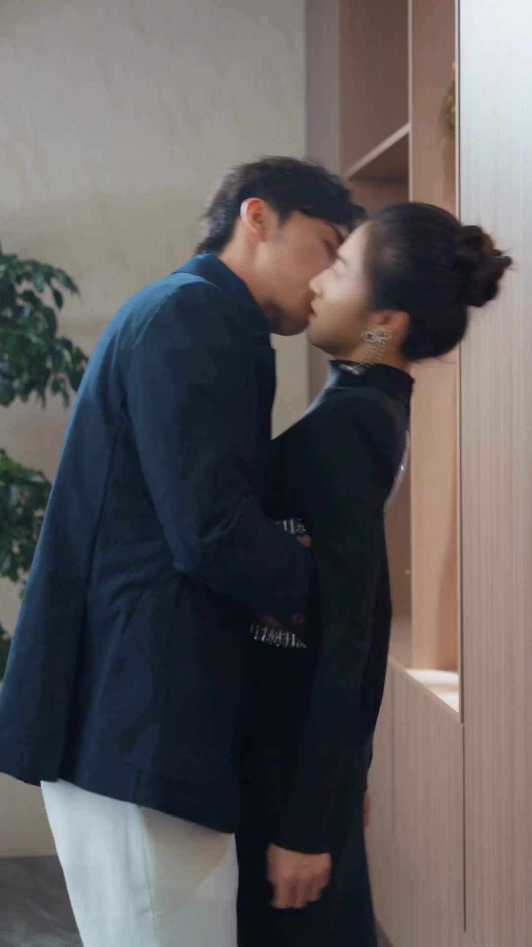 Episode 20 - 3 Months Left, The Heiress Strikes Back