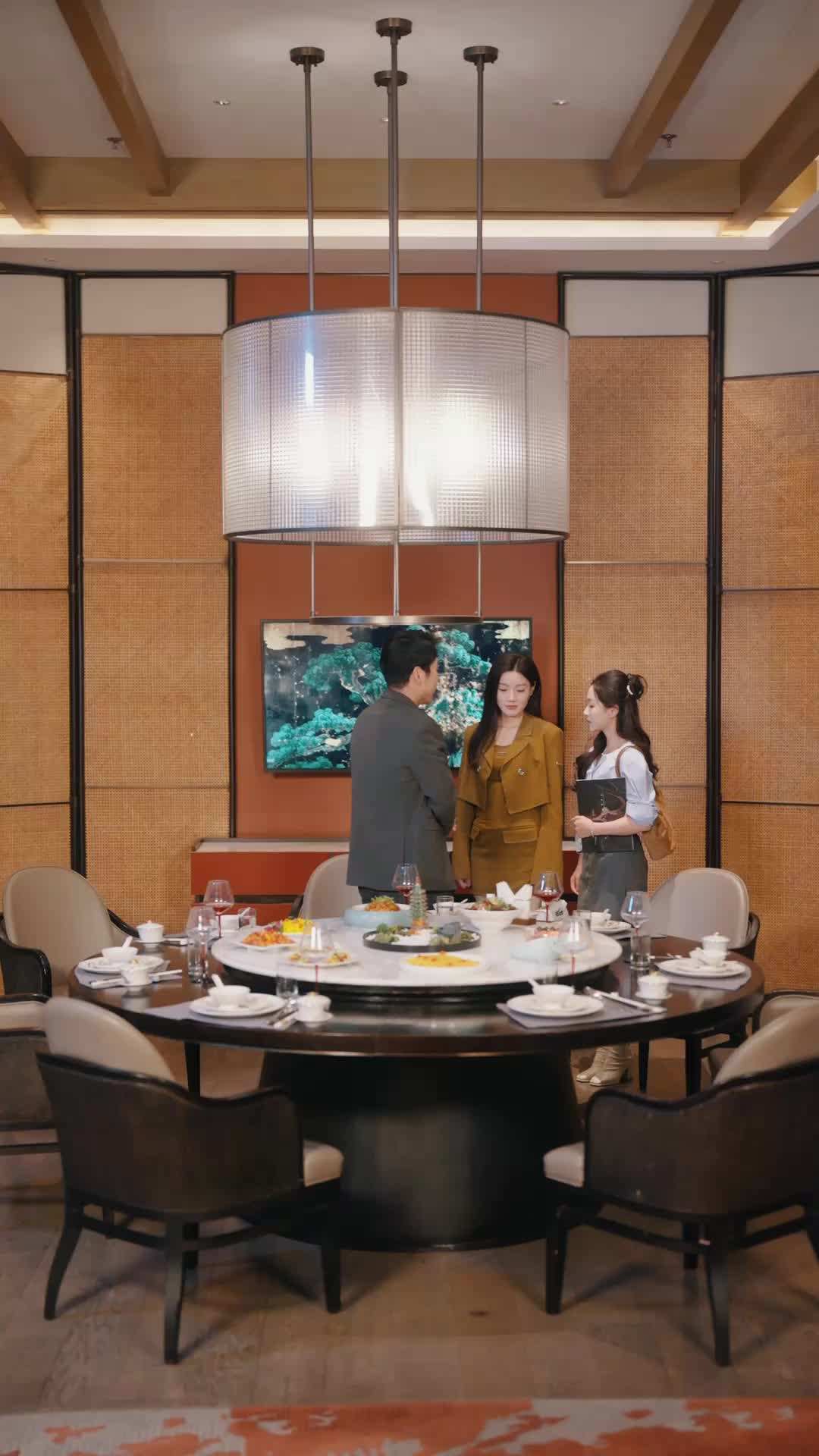 Episode 42 - The Unseen Wife Became a Badass