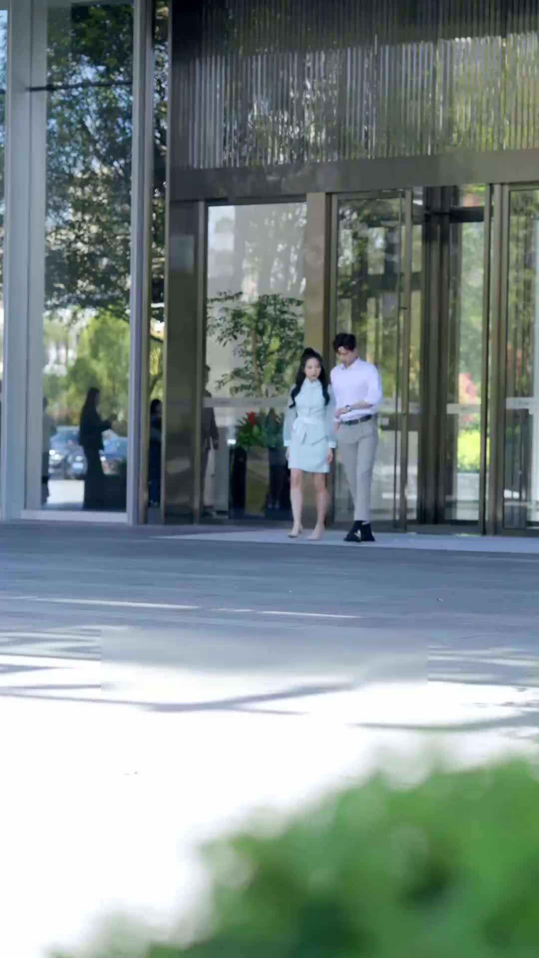 Episode 61 - CEO's Wife Spoiled by Three Big Shot Brothers