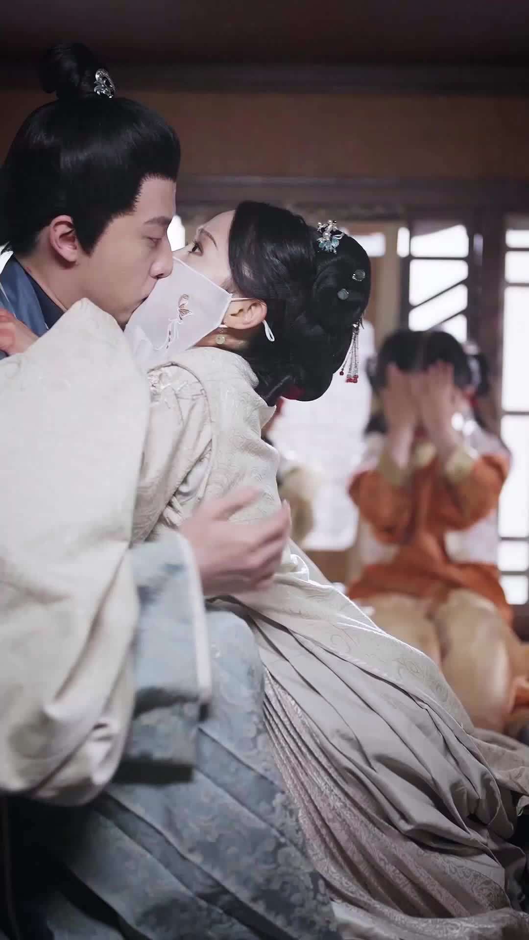 에피소드 18 - 뚱뚱한 아내로 타임슬립: 뚱보 왕비마마의 역전