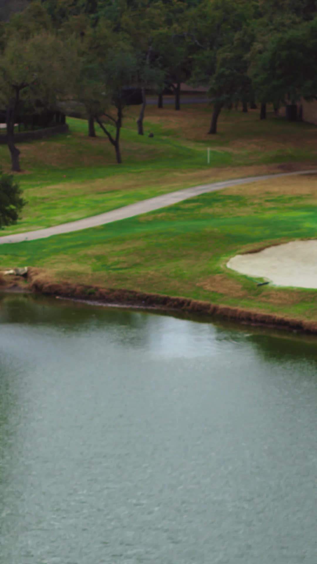 Episódio 2 - O Rei do Golfe Está De Volta