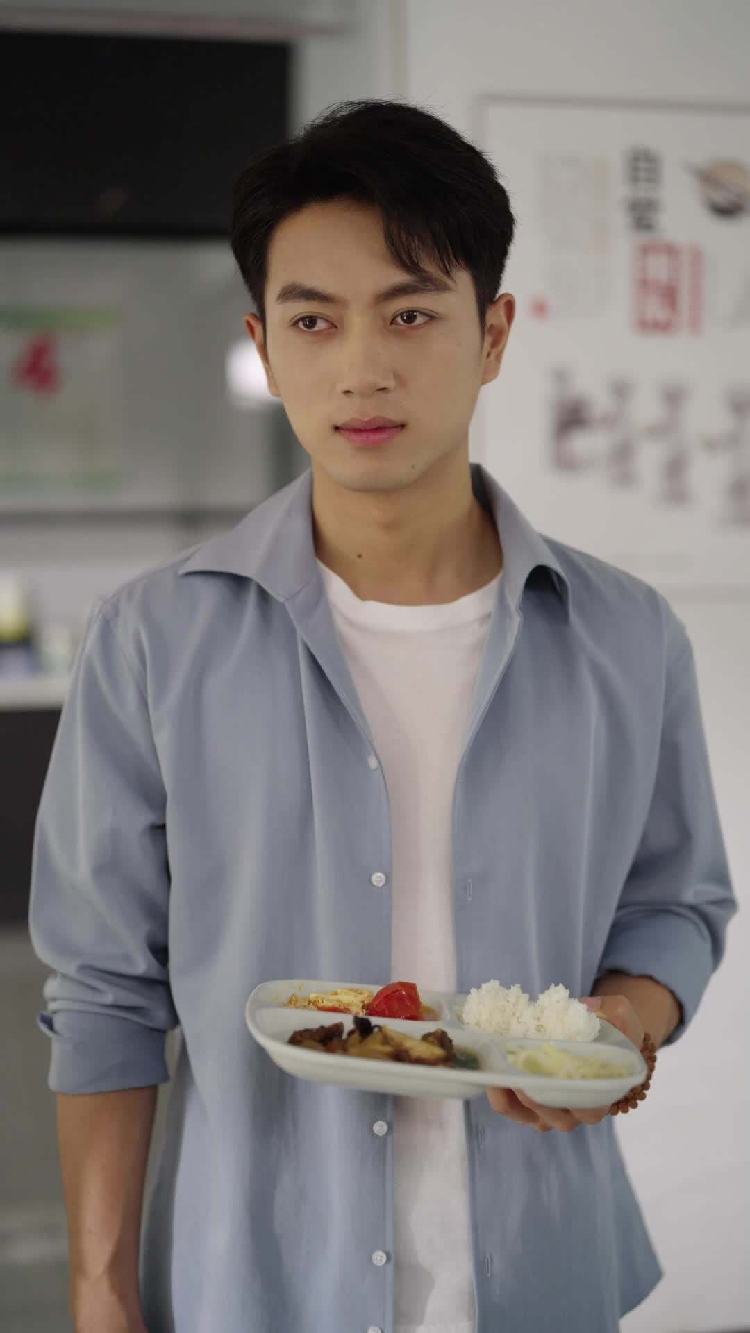 에피소드 15 - 선존 귀환: 강한 게 뭐가 어때서?