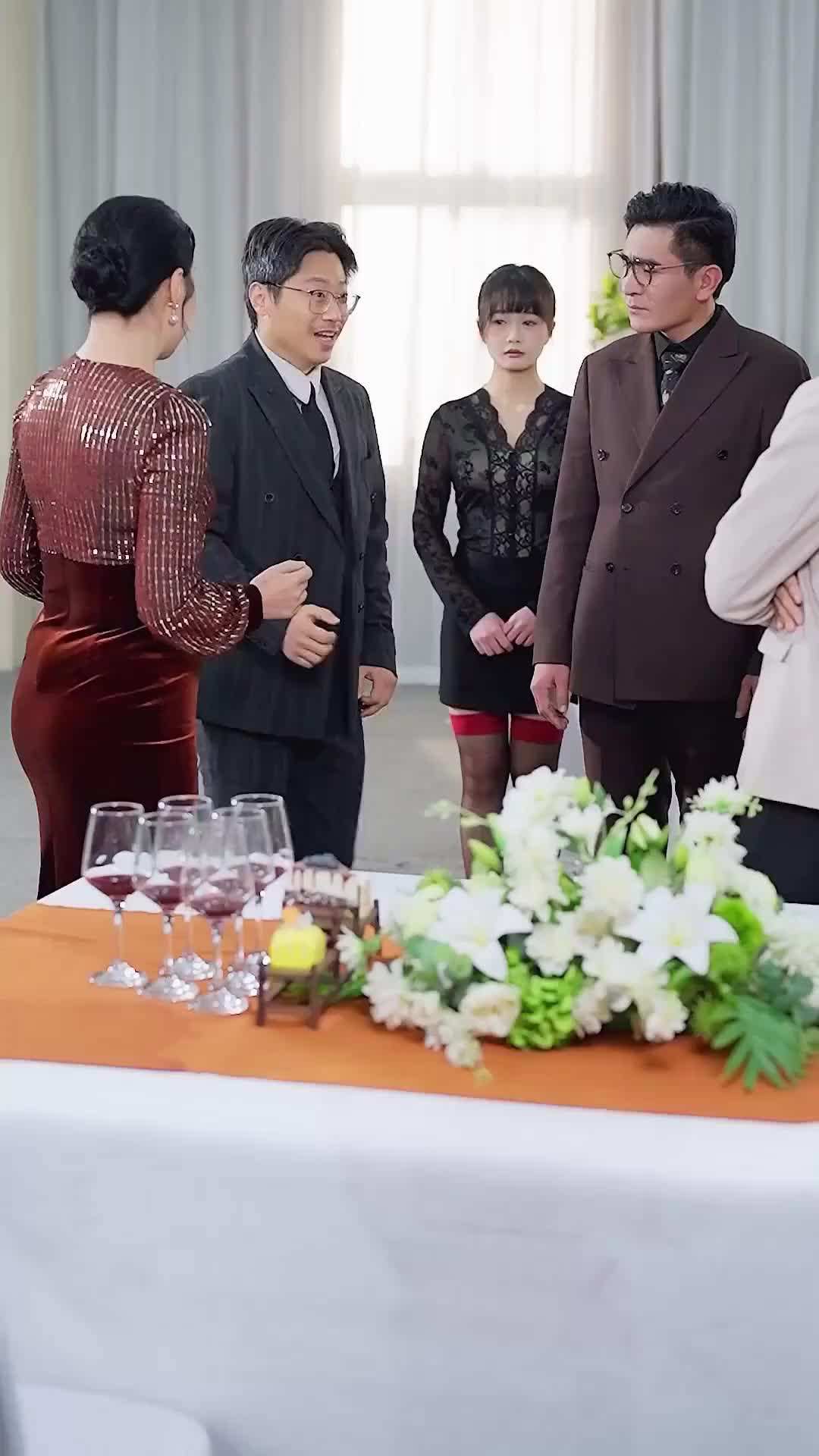 Episode 65 - Dumped, My Step-Sisters Want Me