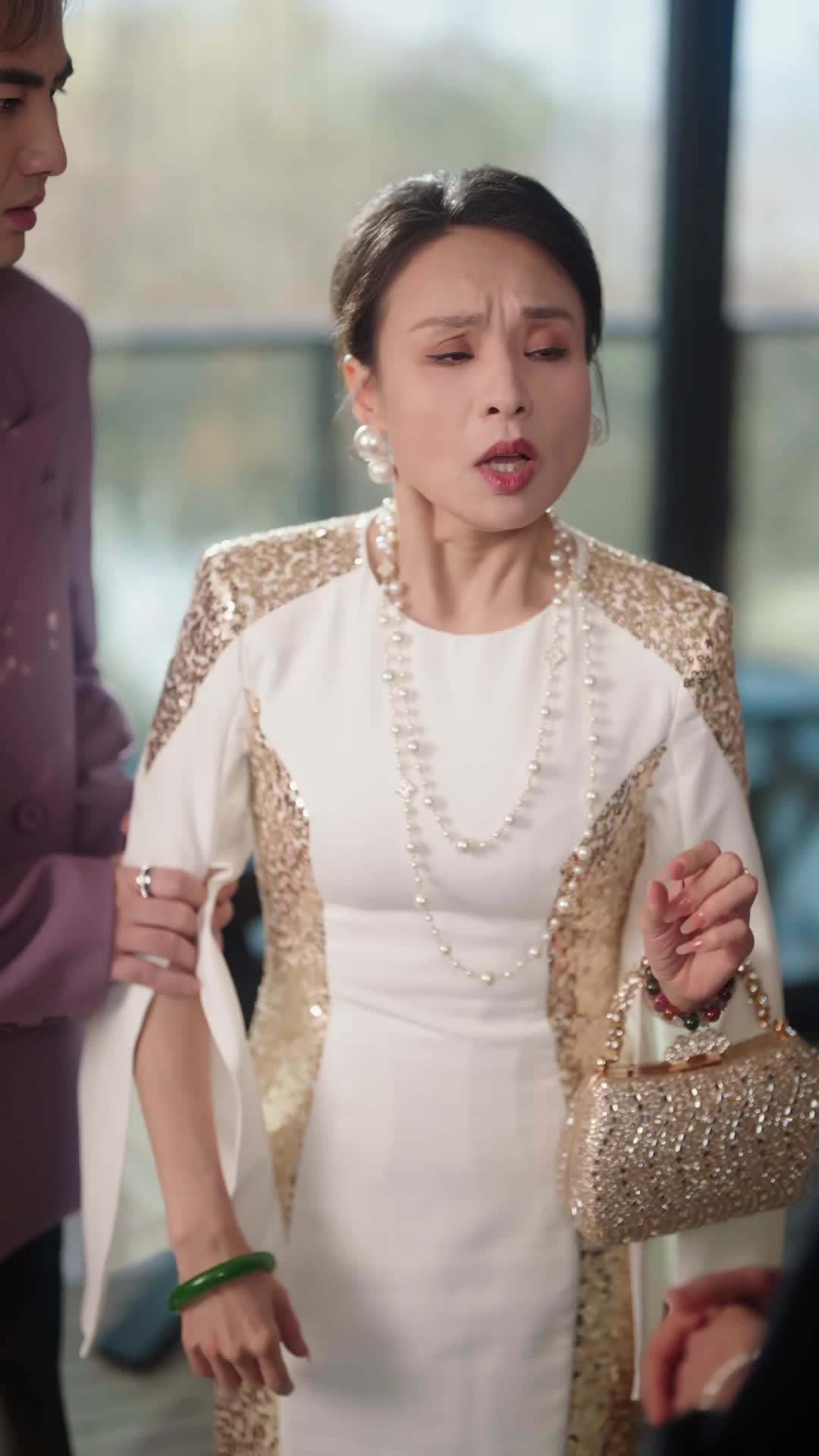 ตอน24-ภาพยนตร์ รักหลอกๆ กับทายาทพันล้าน เต็มเรื่อง