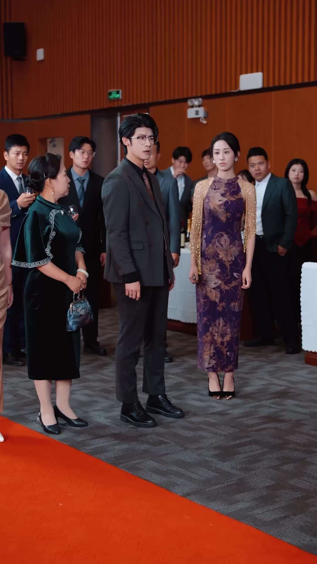 Episode 68 - The Hidden Tycoon’s Wife