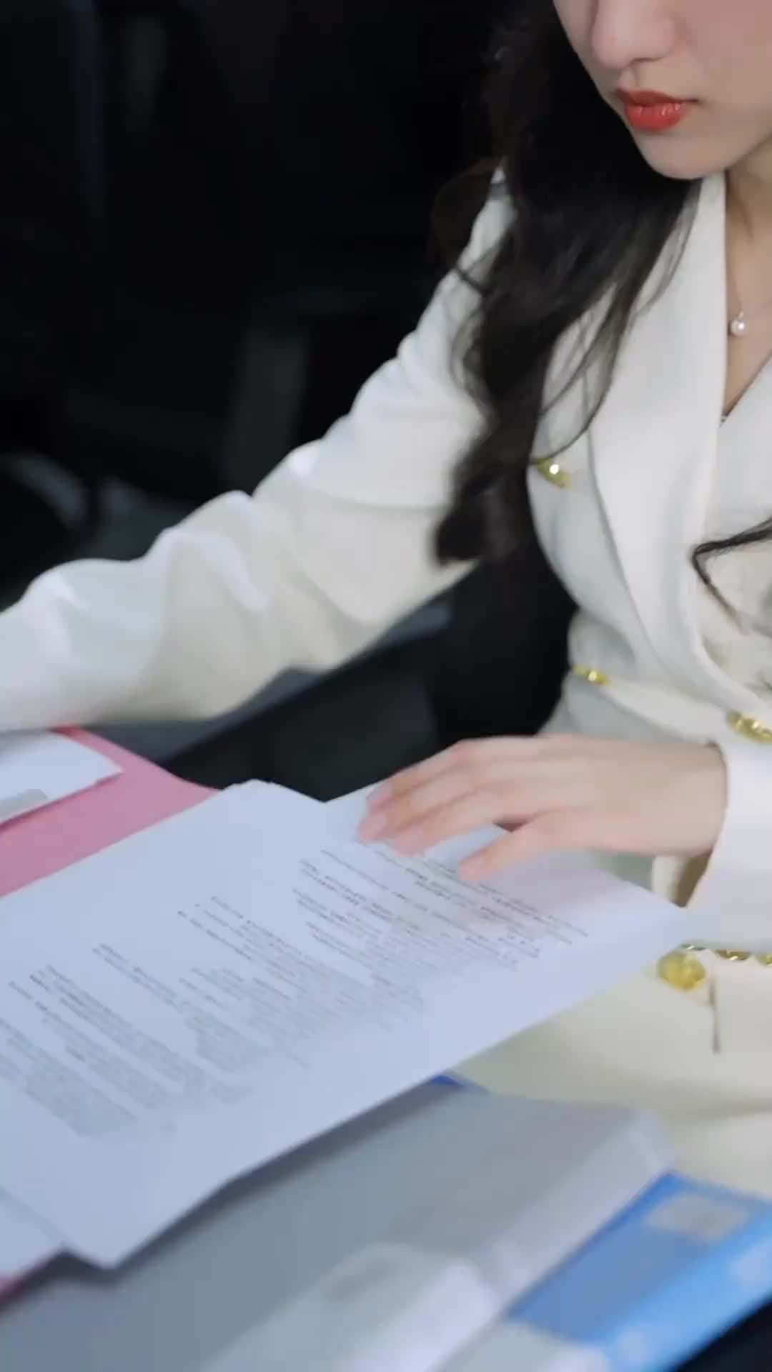 에피소드 46 - 사모님에겐 세명의 재벌 오빠가 있다