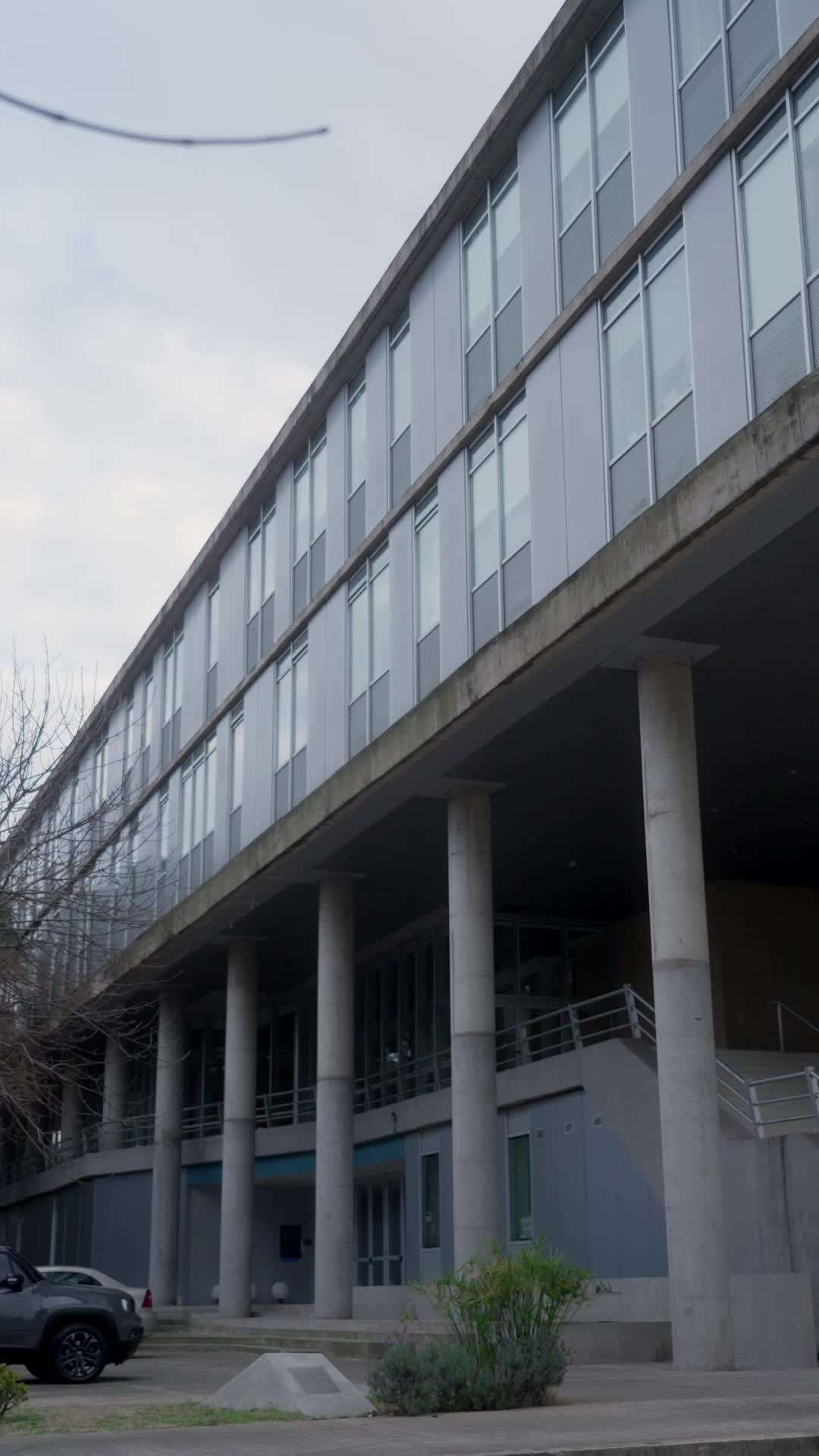 Episodul 1 - Profesorul meu interzis
