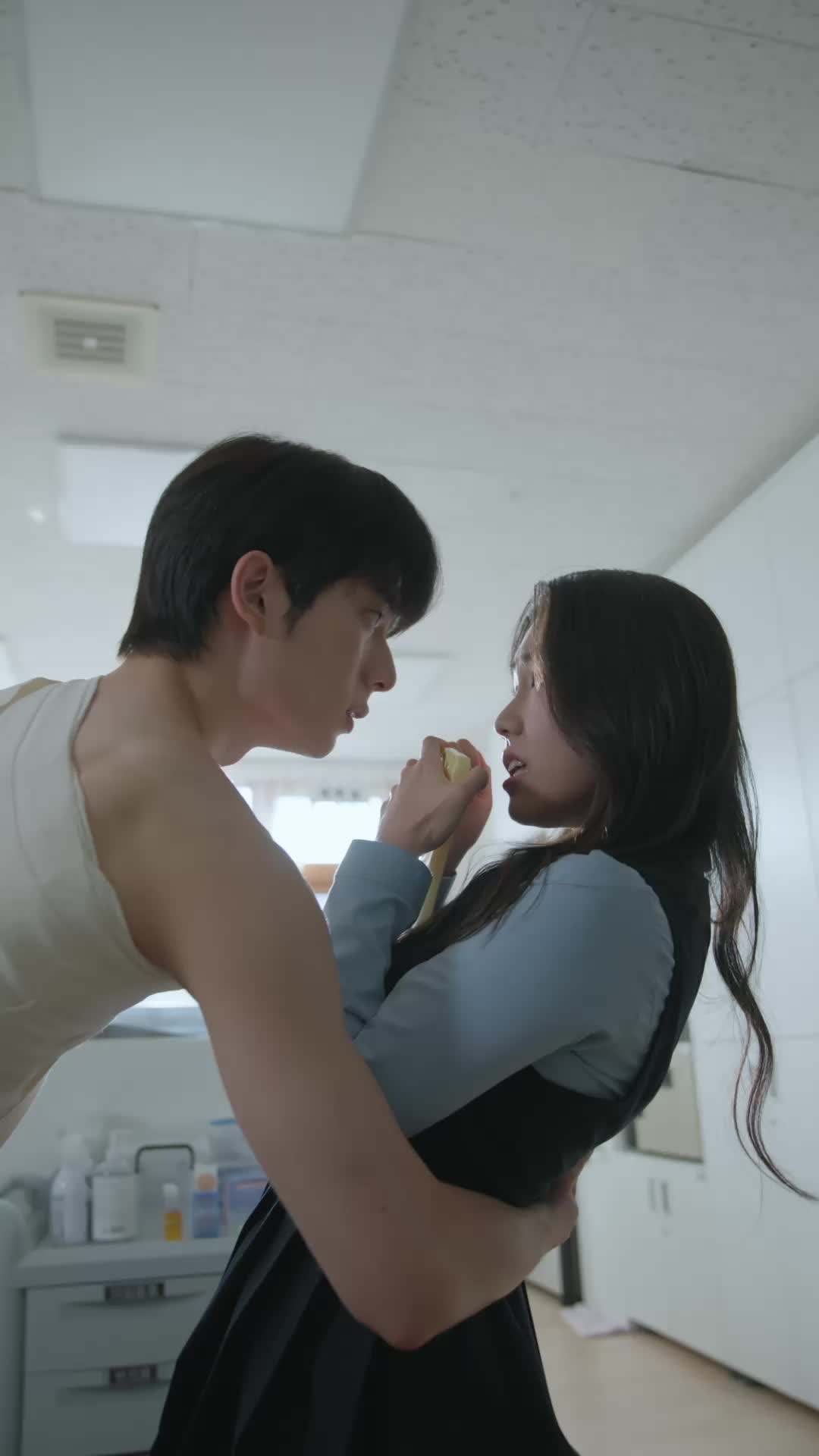 에피소드 5 - 트웬티 : 첫사랑 체인지