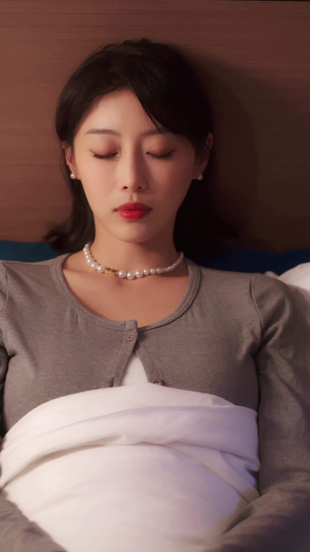 Episode 13 - In This Life, Crown Princess Steals the Spotlight