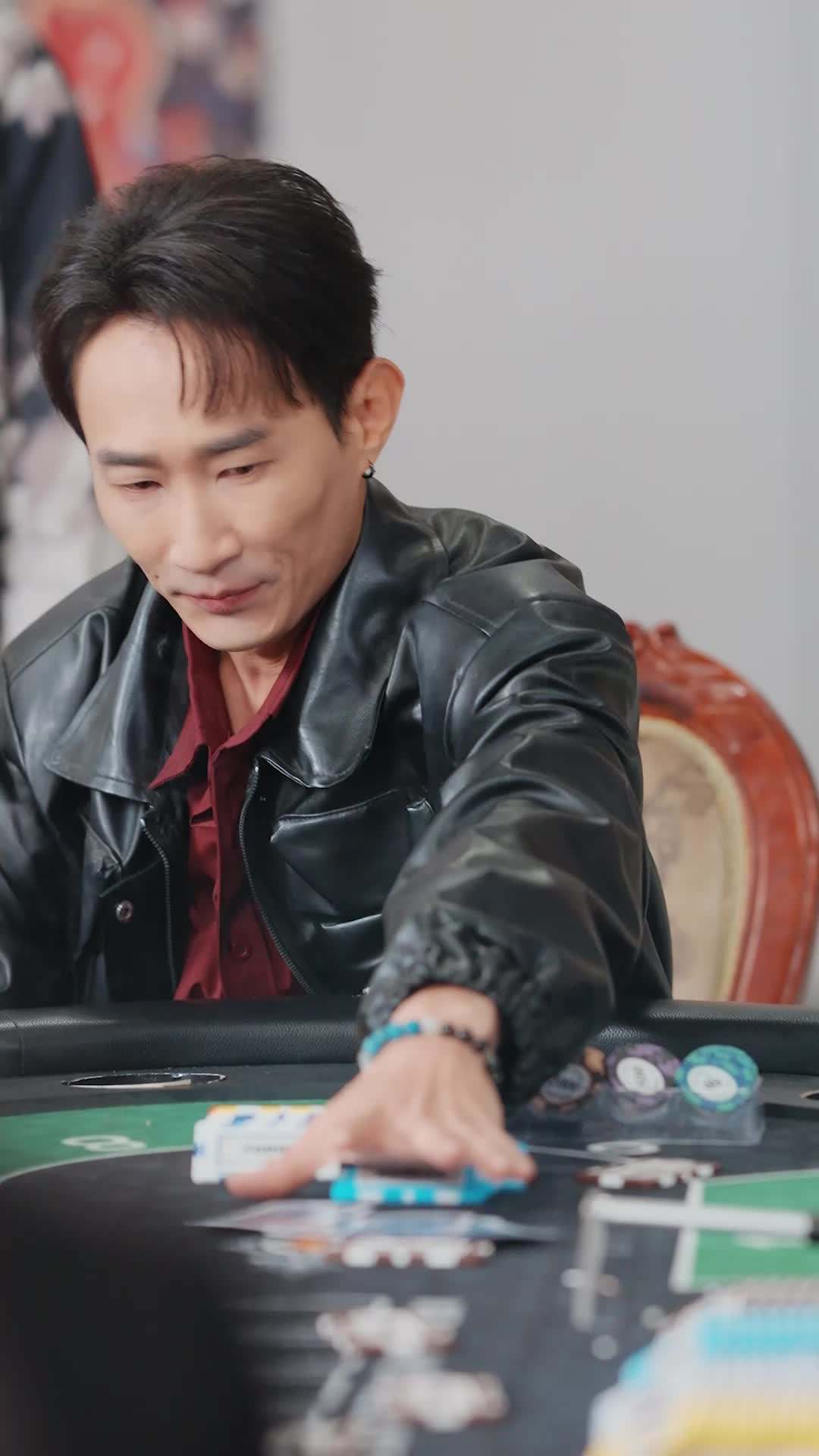Episode 48 - Fold or Die: Gamble Queen Rises