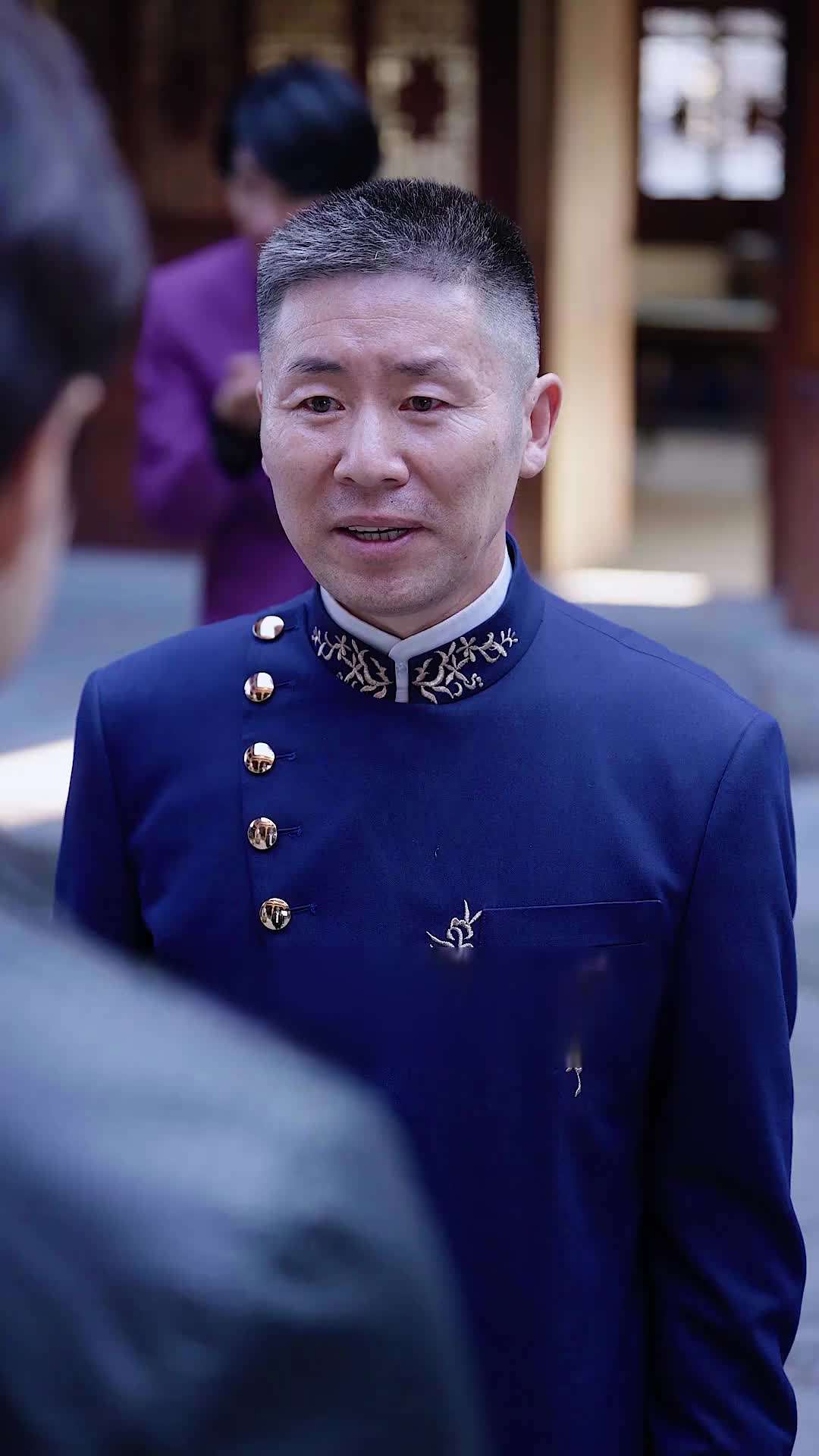 에피소드 60 - 가문의 자랑: 무성의 귀환