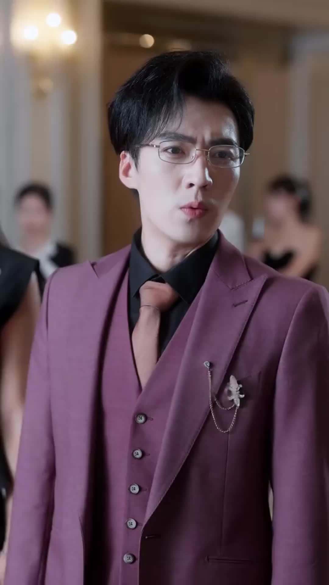 第35集 - 渣男前任把假千金當寶,真千金笑死