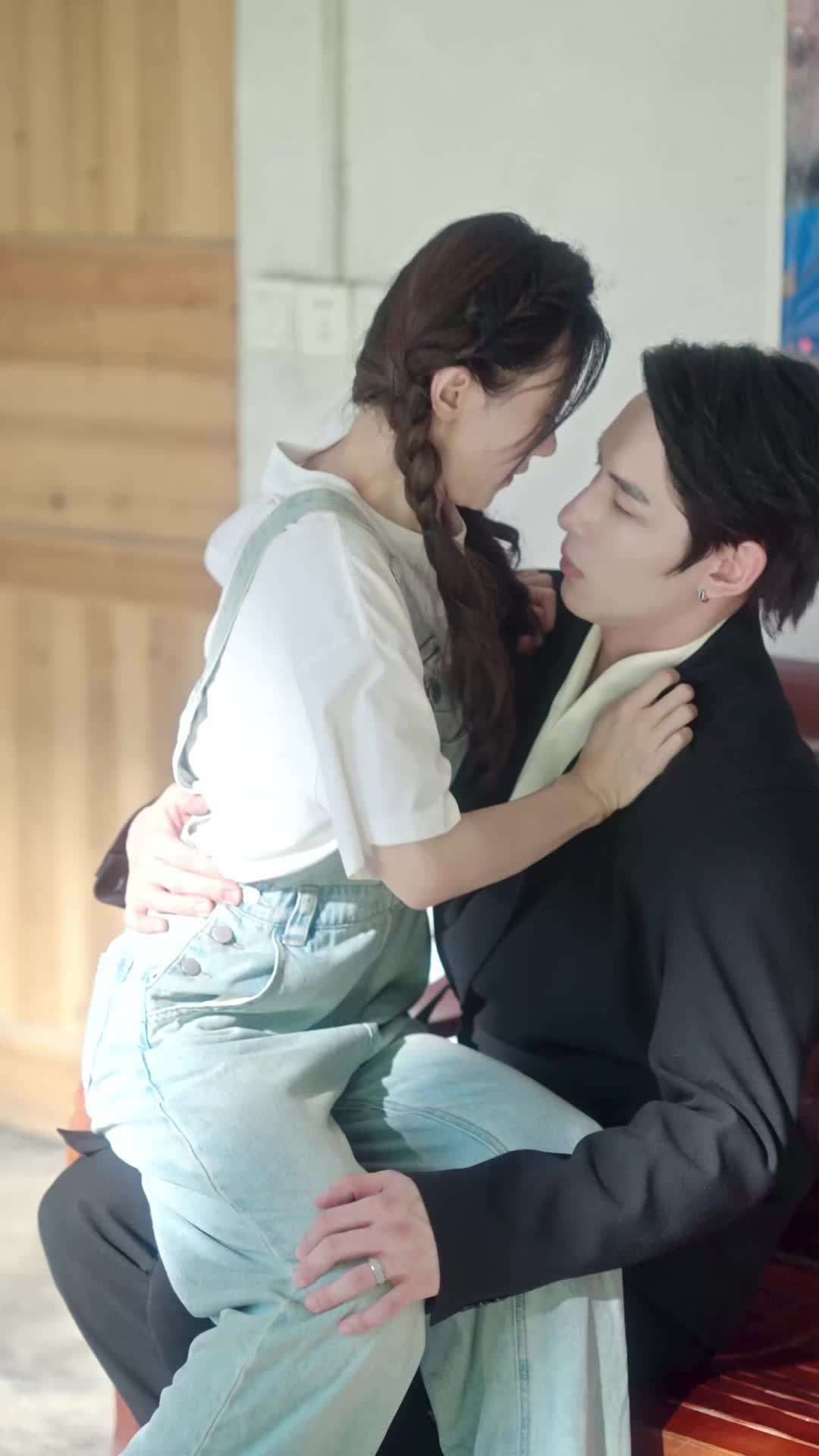 에피소드 24 - 보스의 부인은 시골 출신