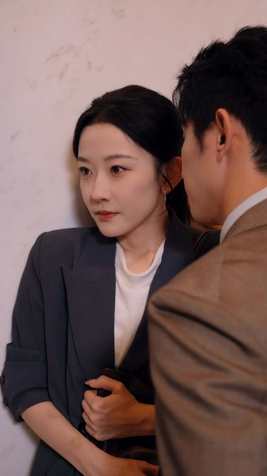 Episode 15 - Miss Secretary, You Stole His Heart