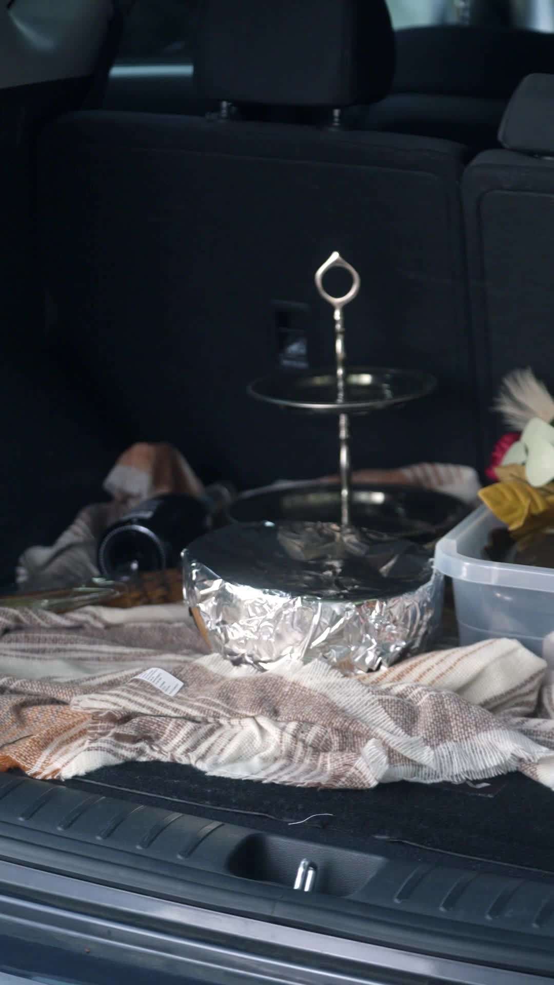 Episode 1 - The Heiress Prevented from Returning Home