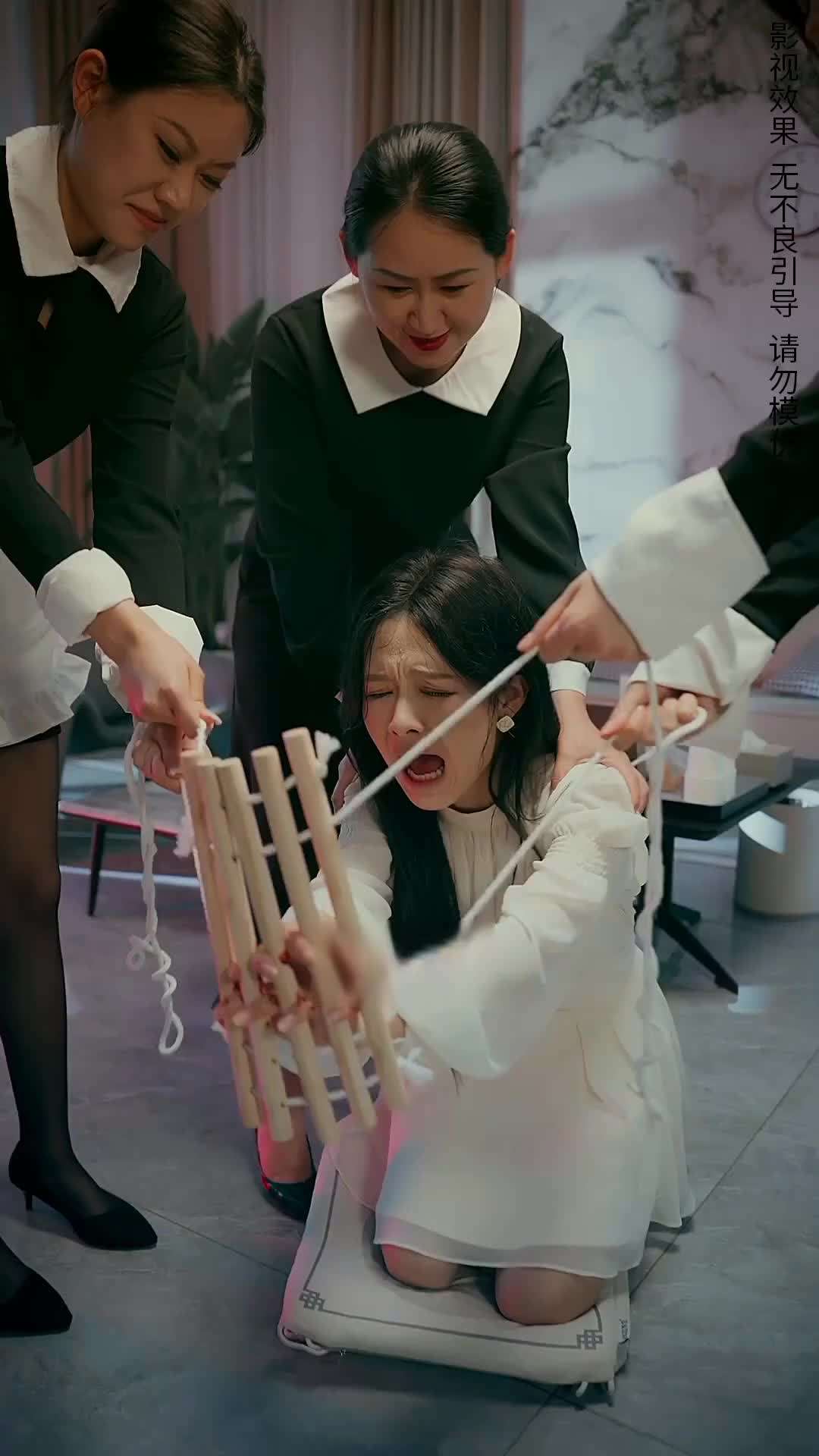 Episode 19 - Terjerat Cinta Malam Ini