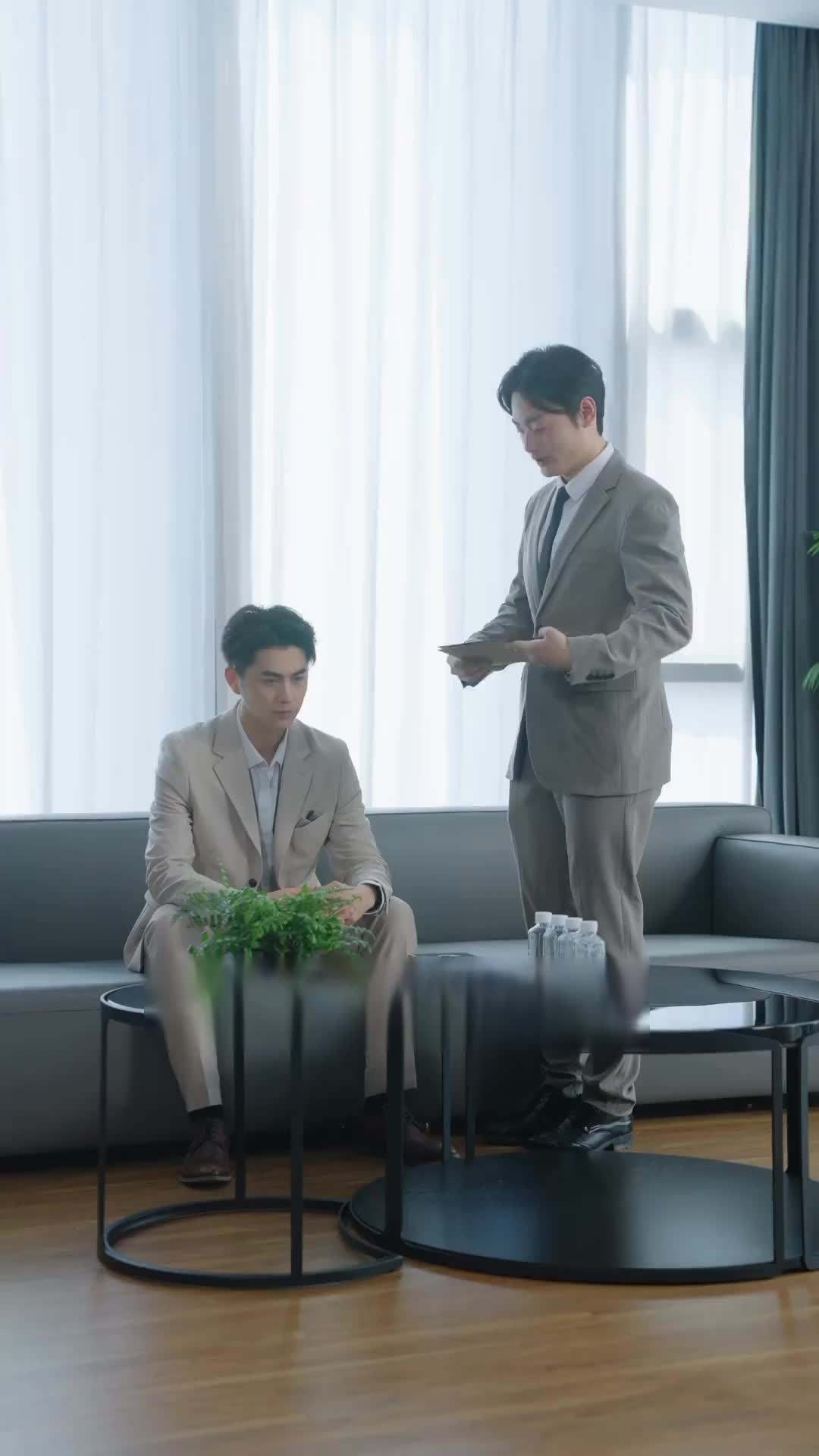 Episode 34 - CEO's Wife Spoiled by Three Big Shot Brothers