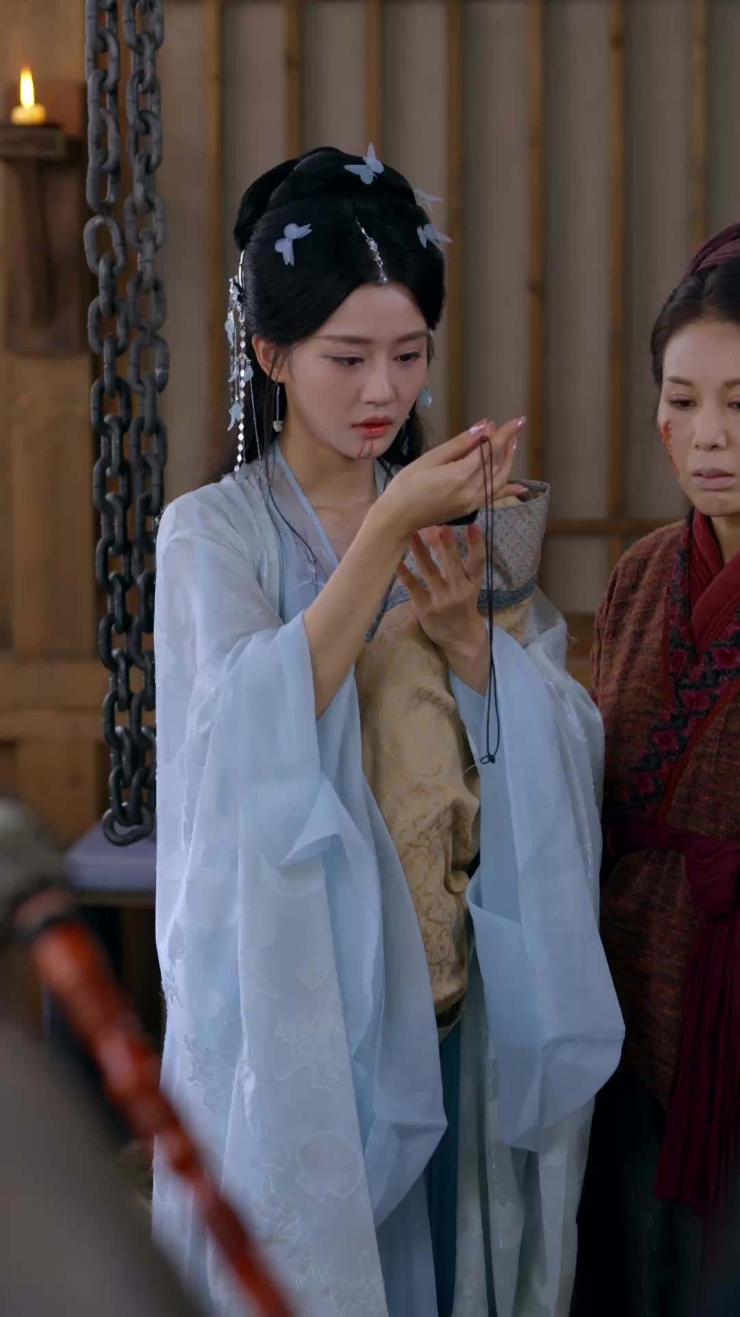Episode 21 - The Serpent Lord Wraps Her Close