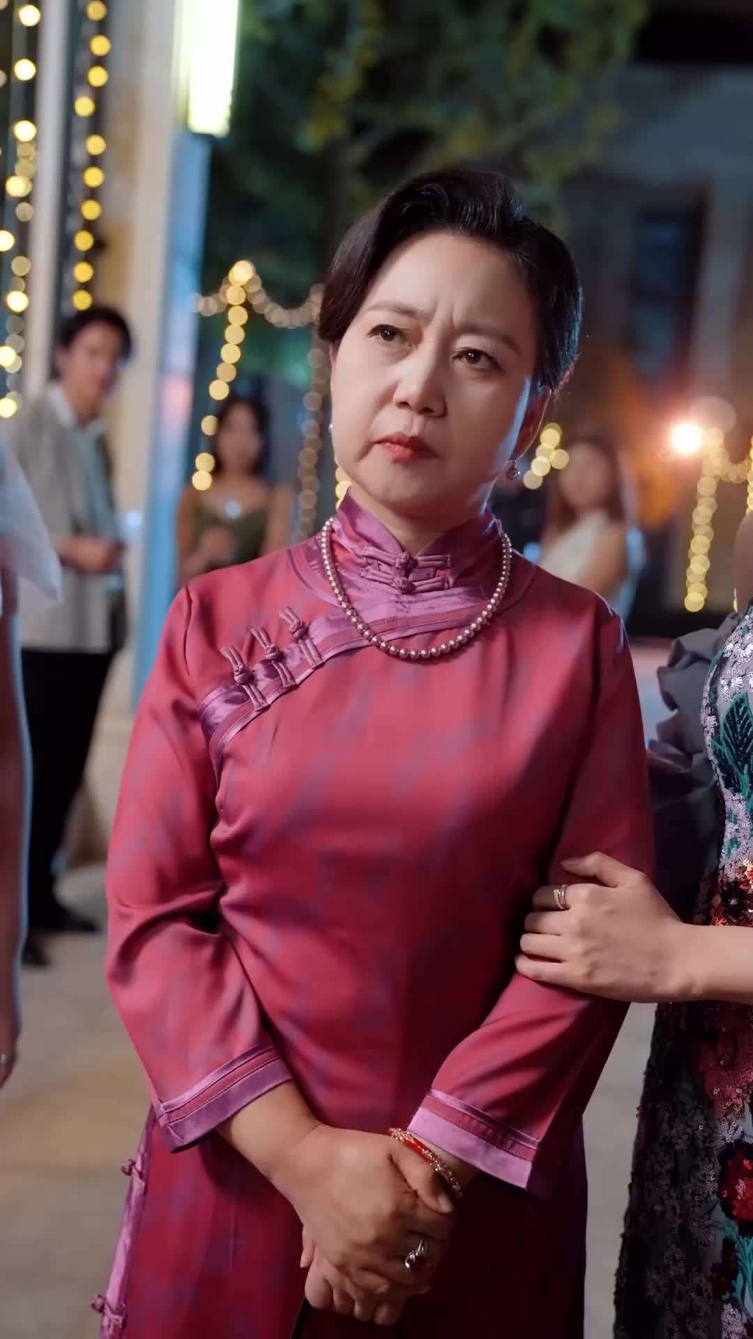 Episode 4 - The Hidden Tycoon’s Wife
