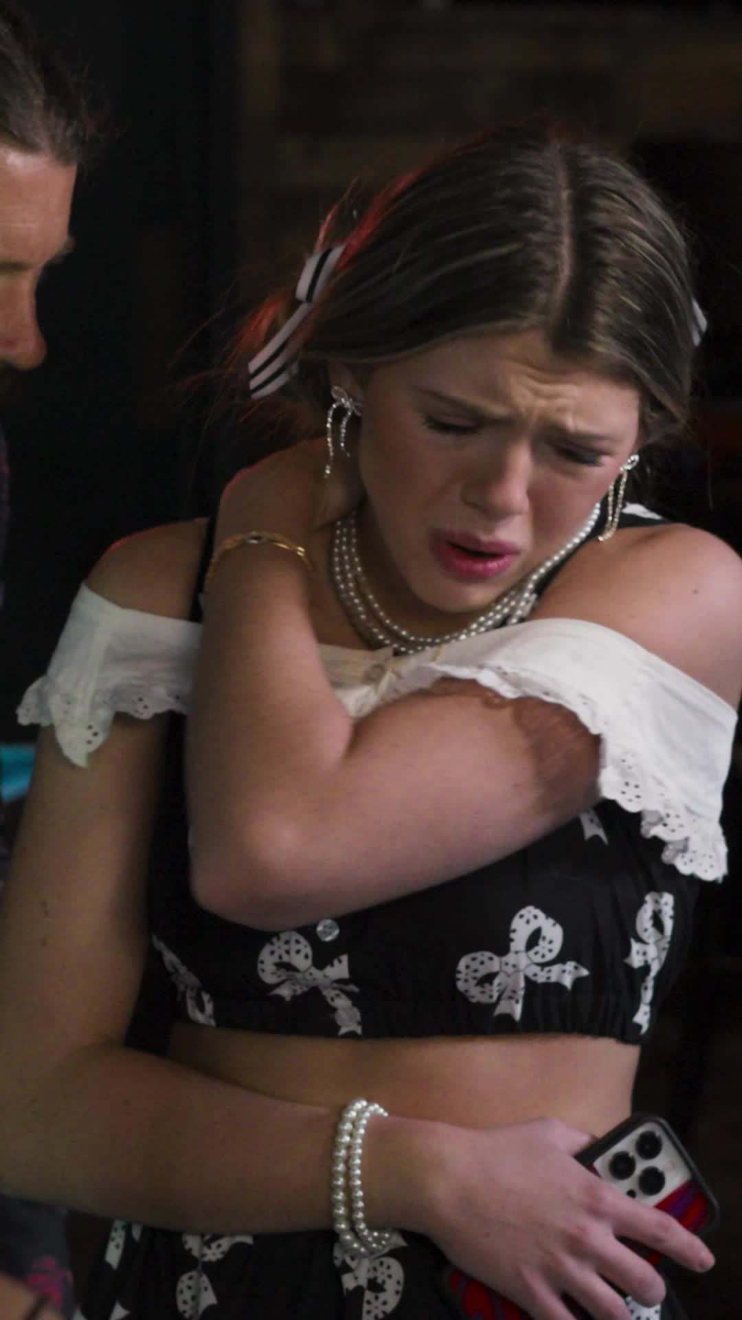 Episodio 6 - Embarazada y Casada con una Estrella de Cine