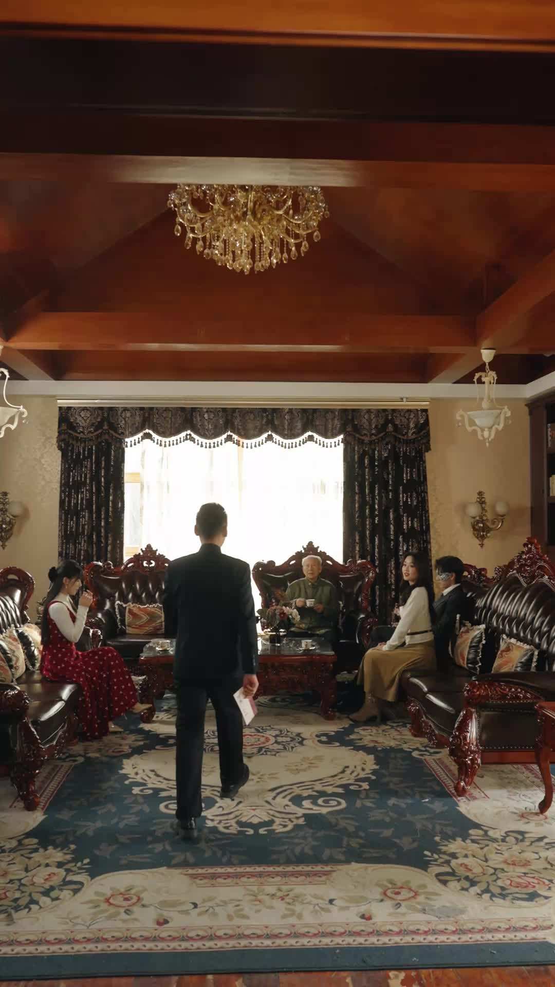 Episode 11 - CEO Berwajah Luka Menjadi Senjataku