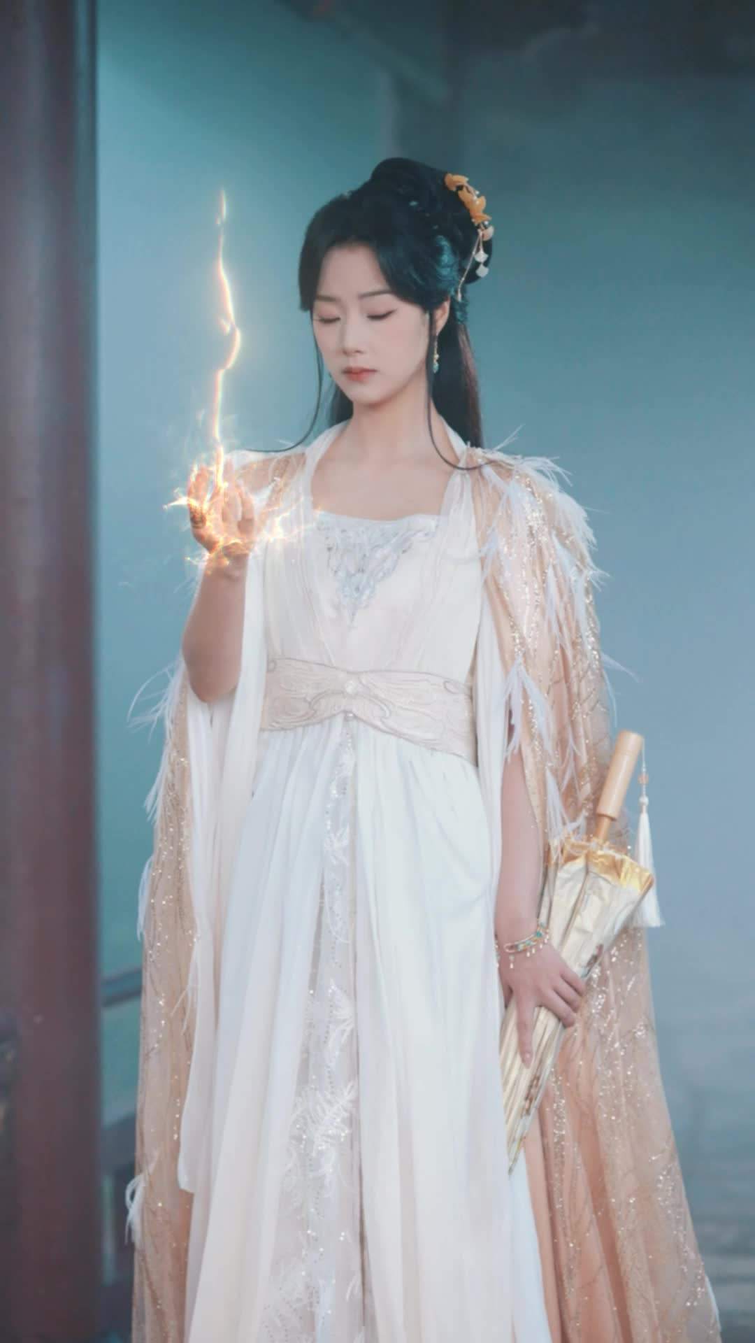 Episode 9 - The Empress's Final Wish