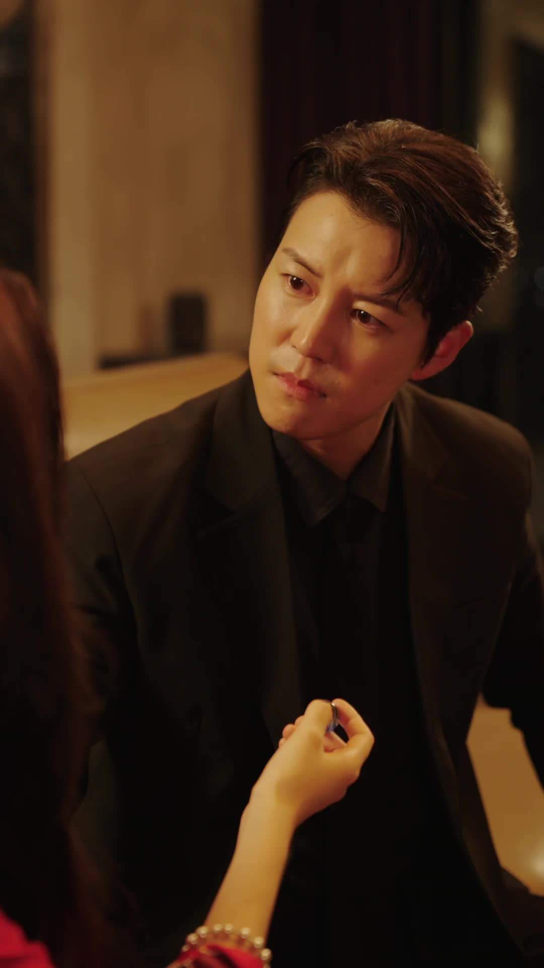Episode 8 - The Most Painful Kiss in the World